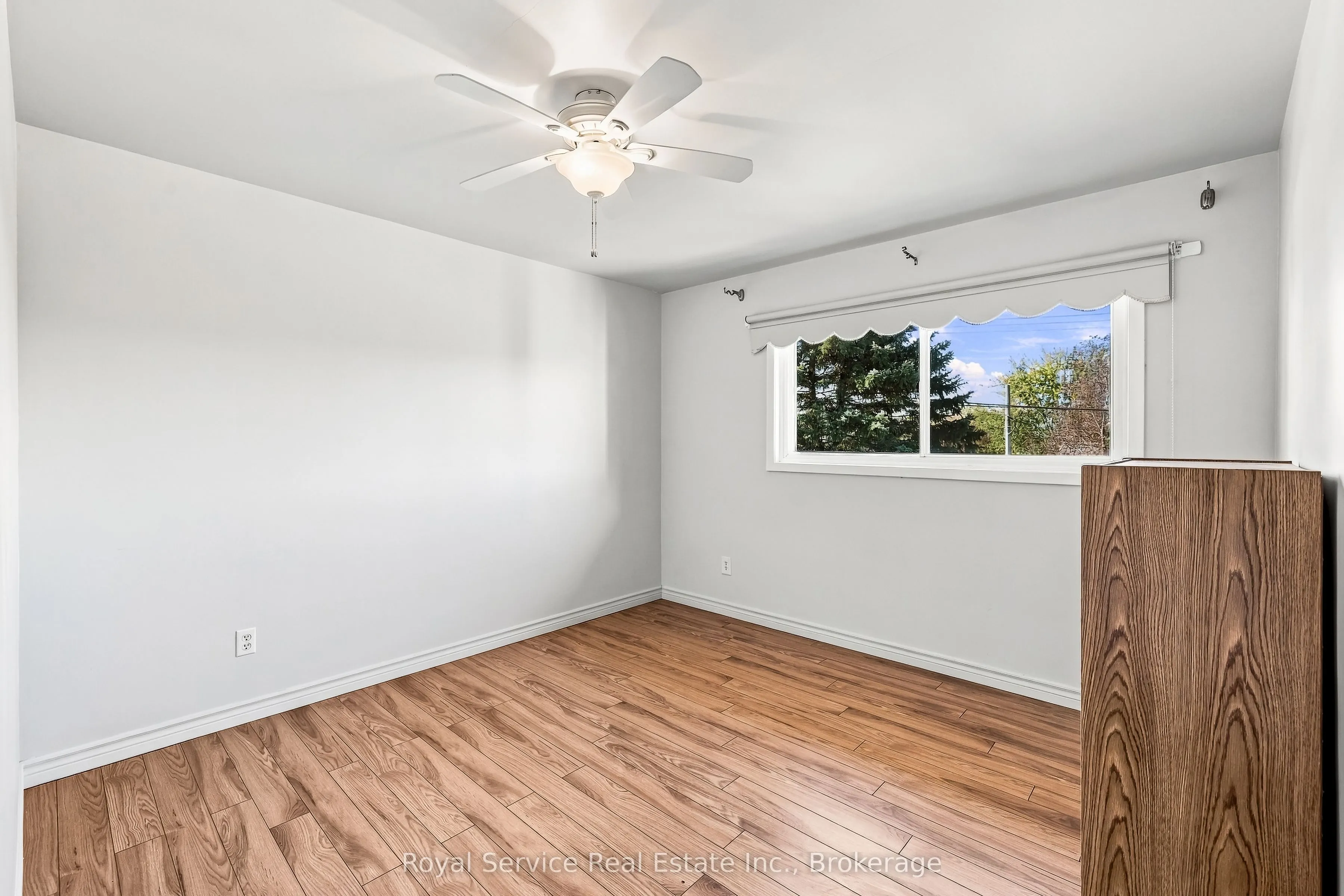 38 Burnham Avenue