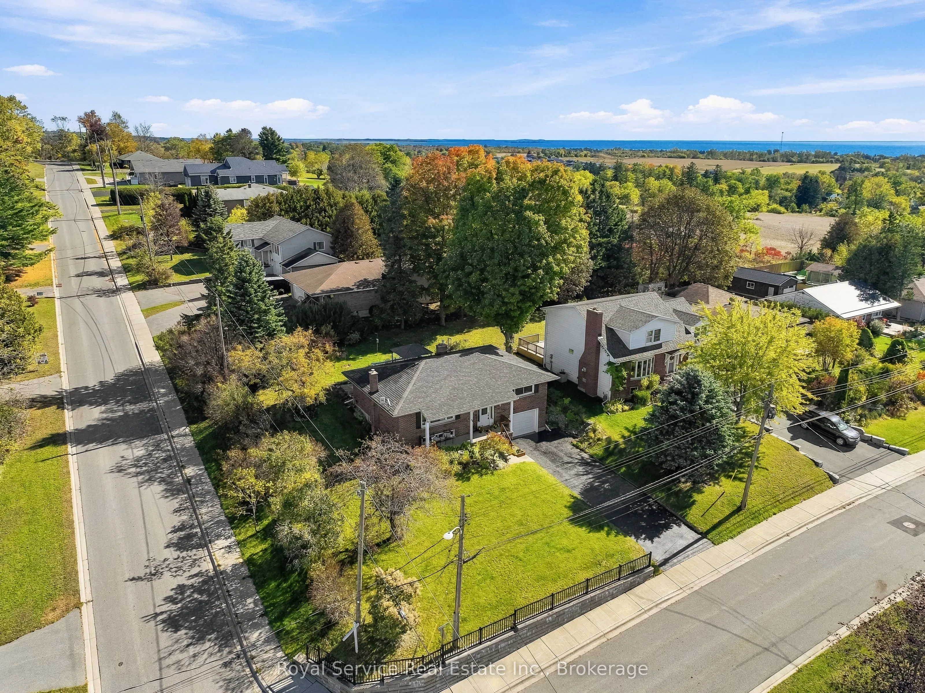 38 Burnham Avenue