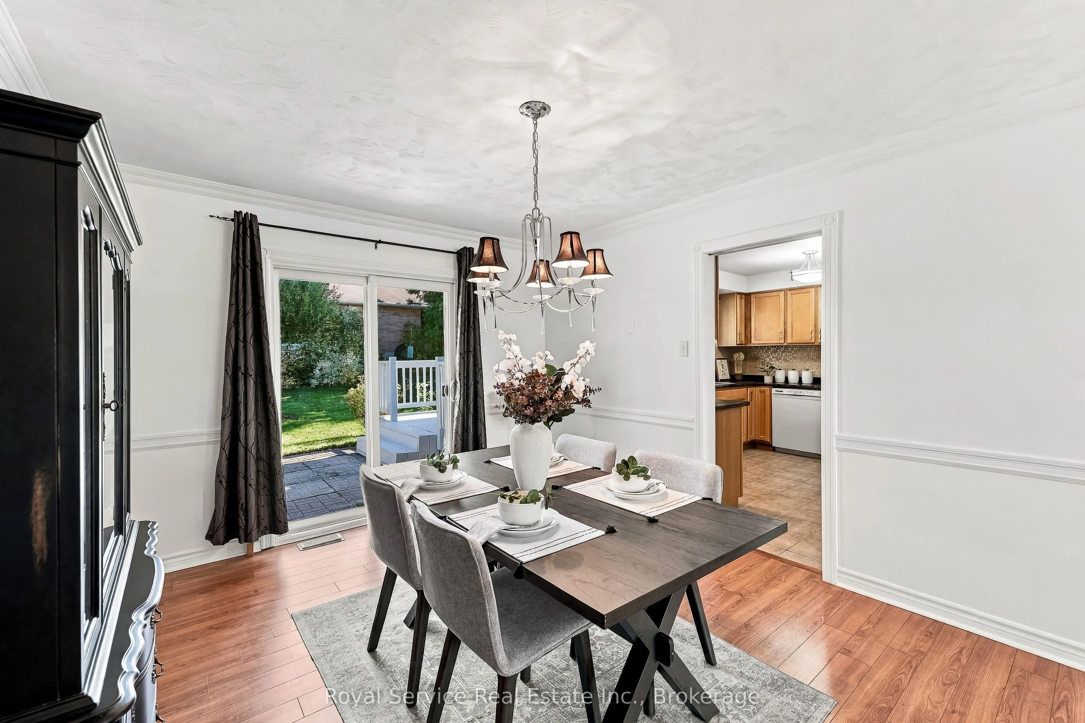 38 Burnham Avenue