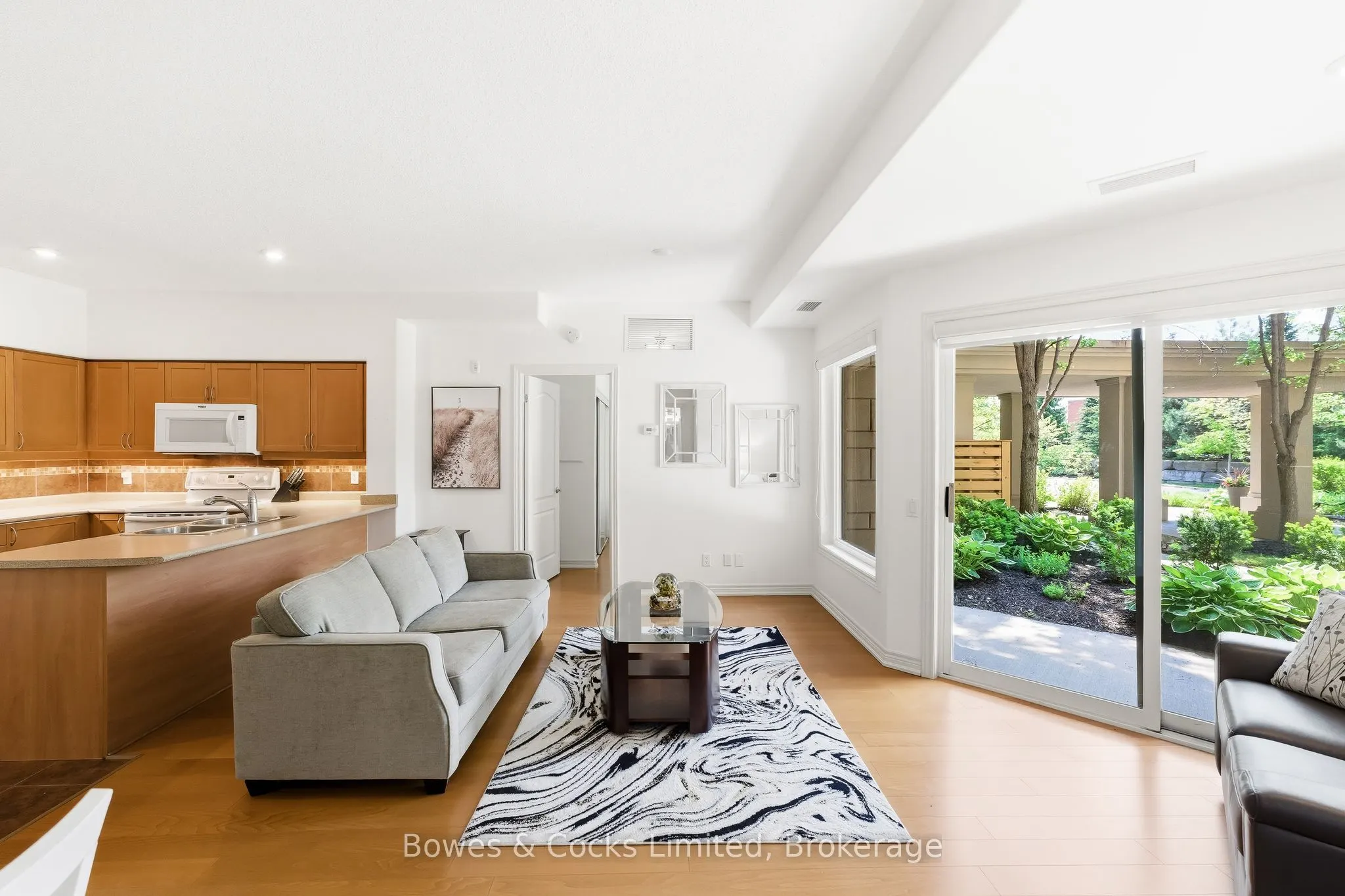 869 Clonsilla Avenue #110