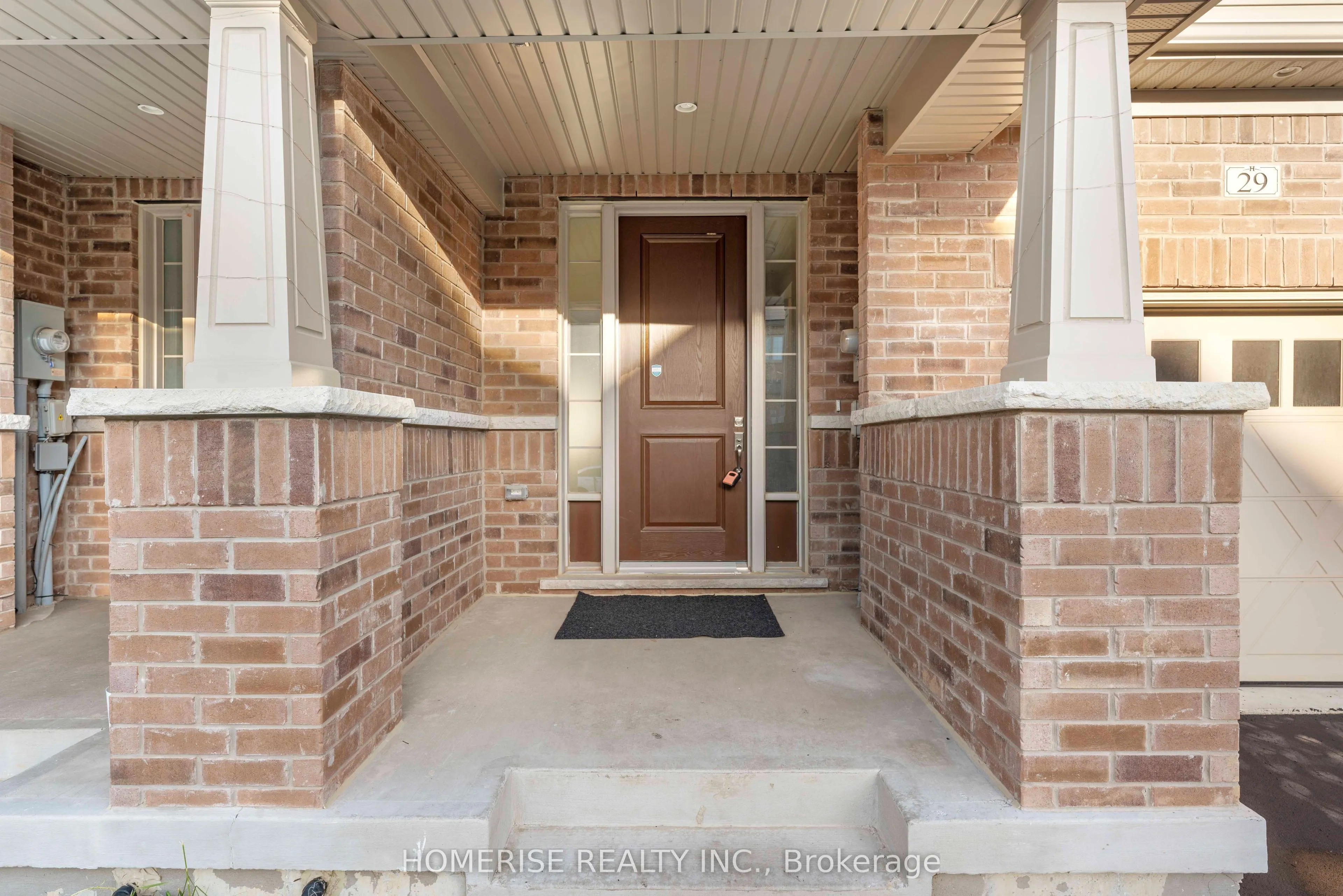 29 Roywood Street