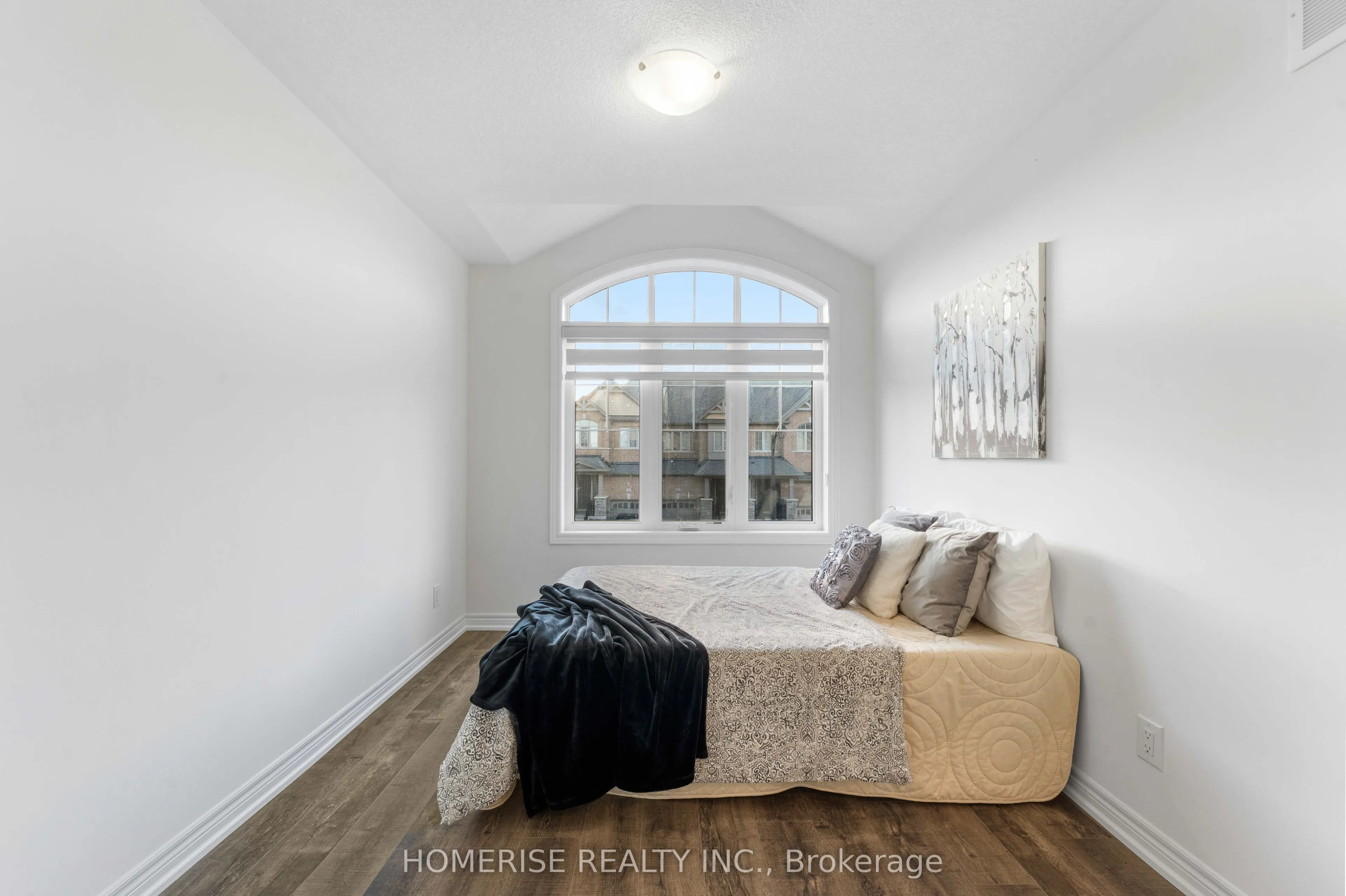 29 Roywood Street