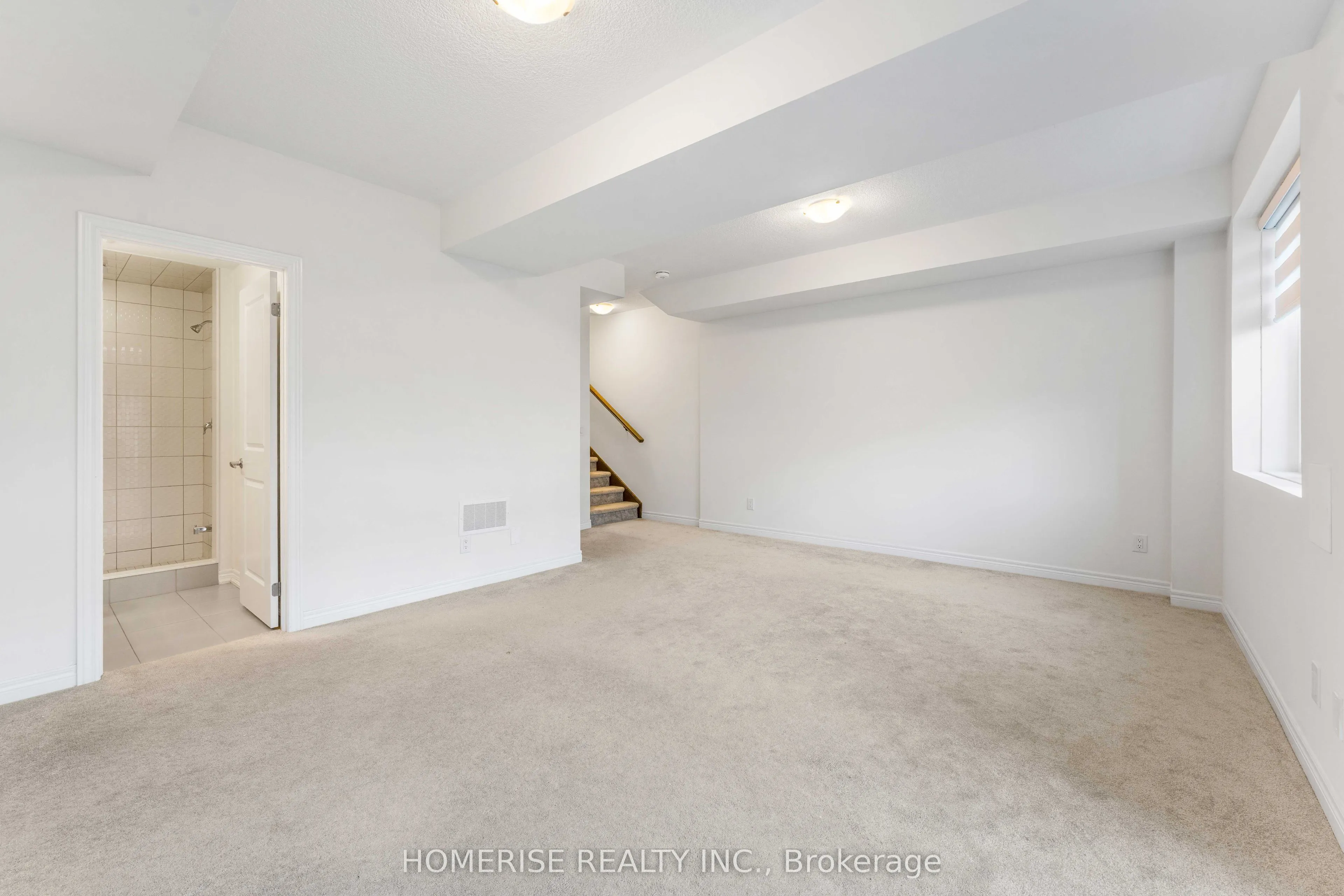 29 Roywood Street