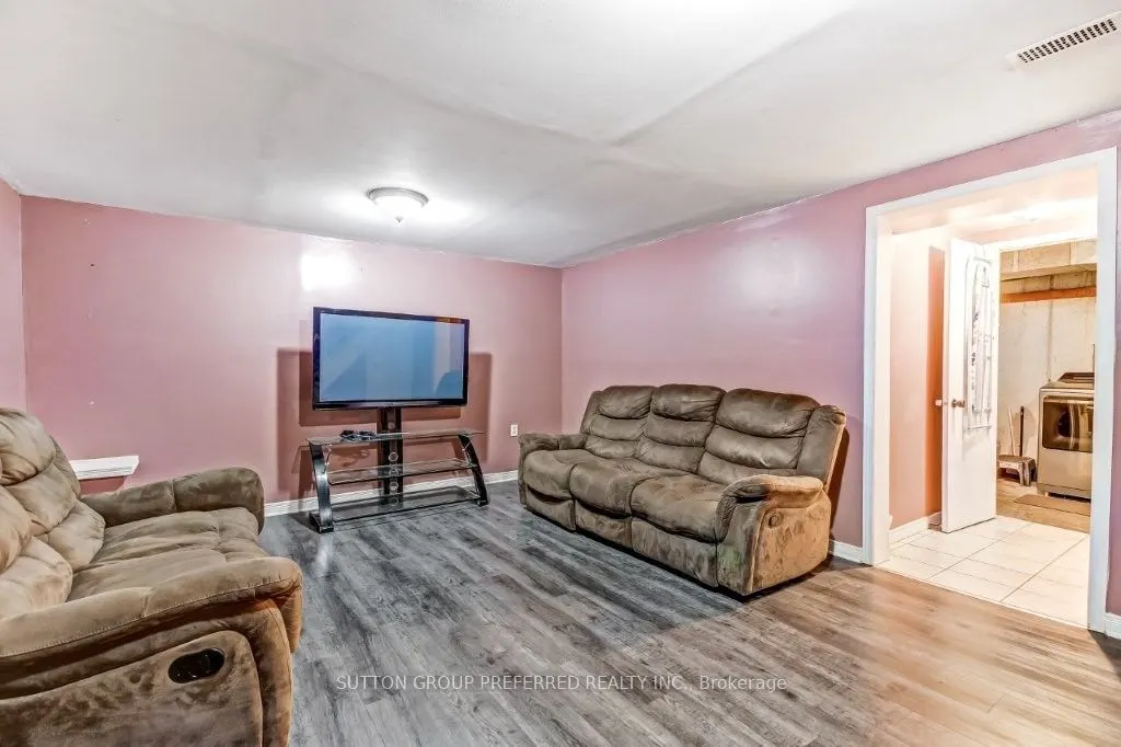 39 Metcalfe Crescent