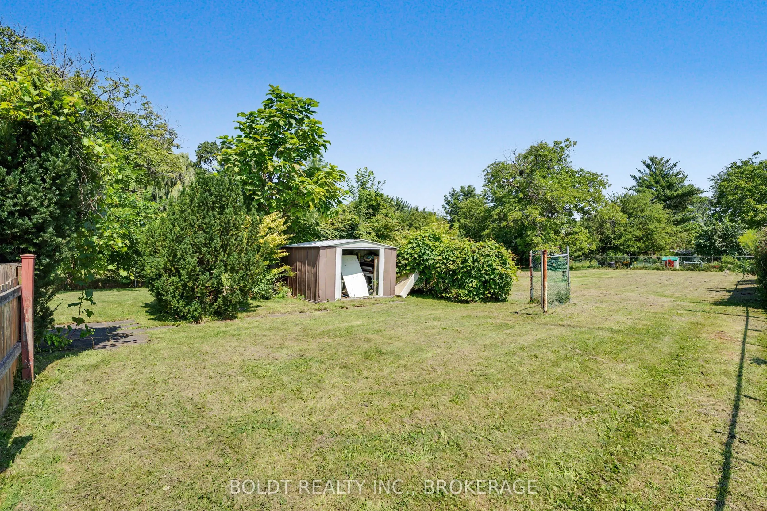5568 Drummond Road