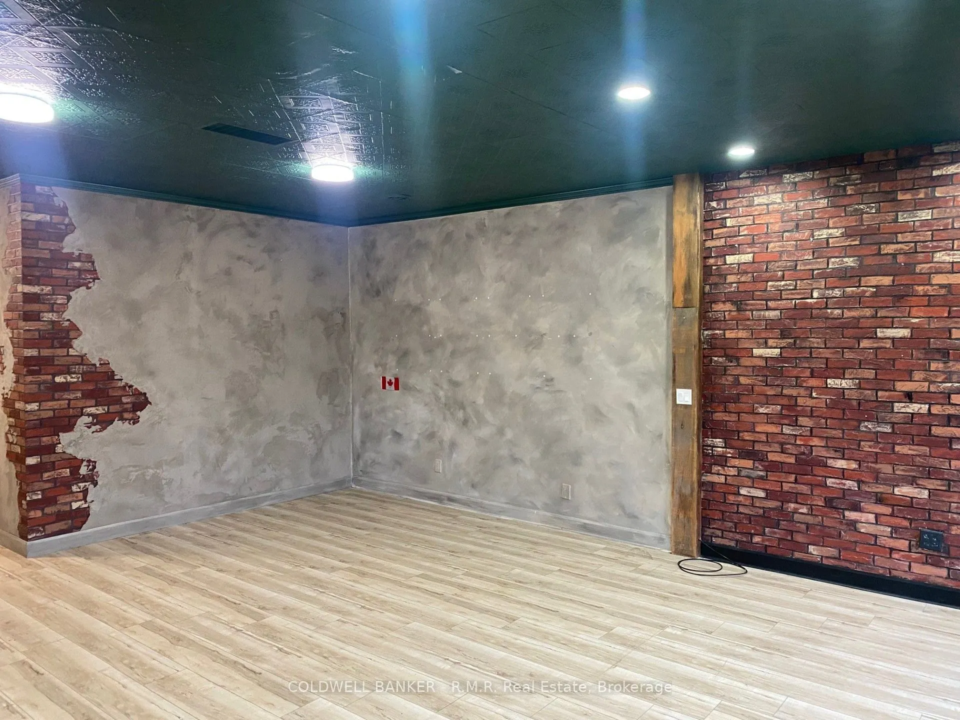 441 King Street E #2
