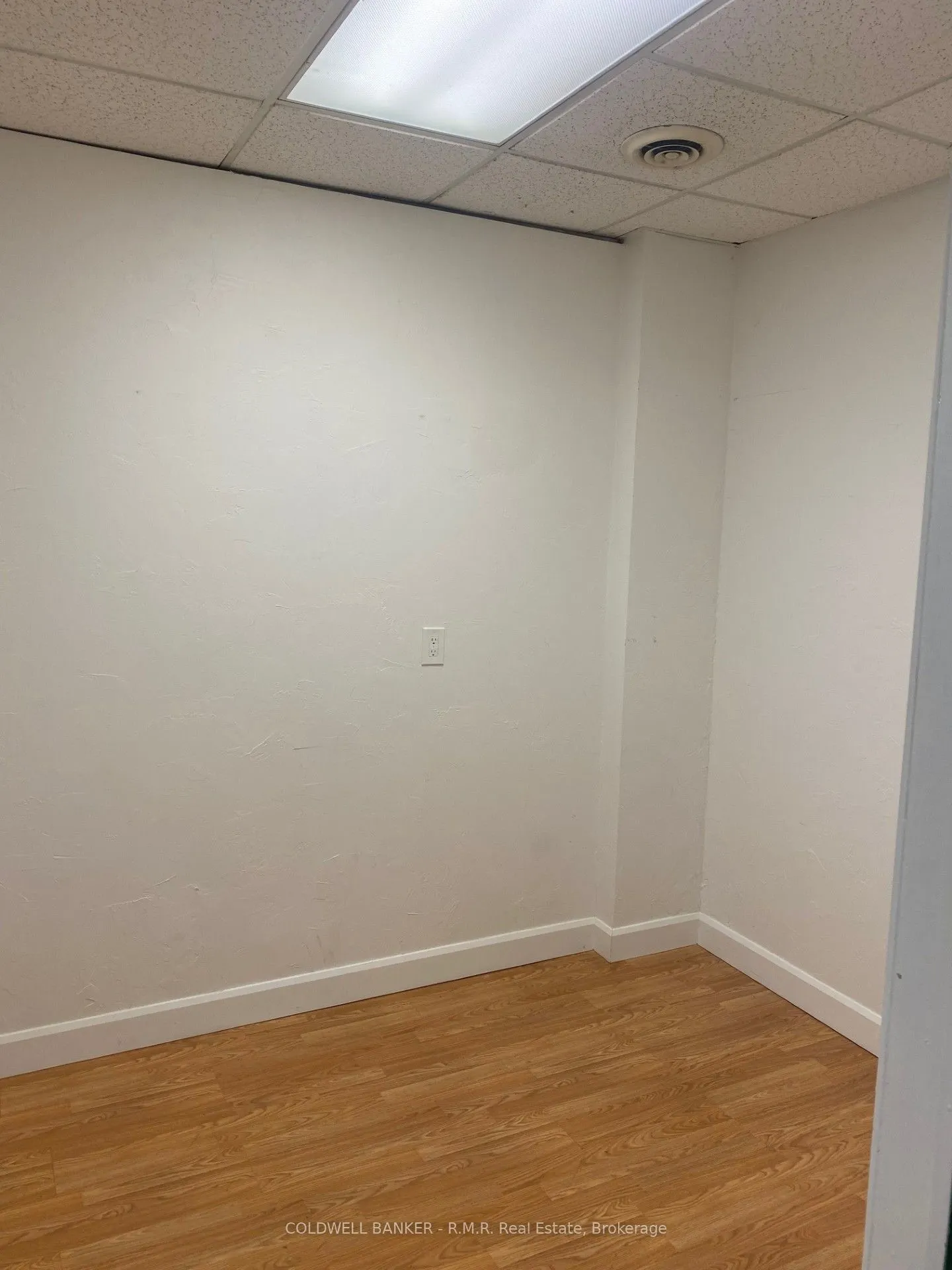 441 King Street E #2