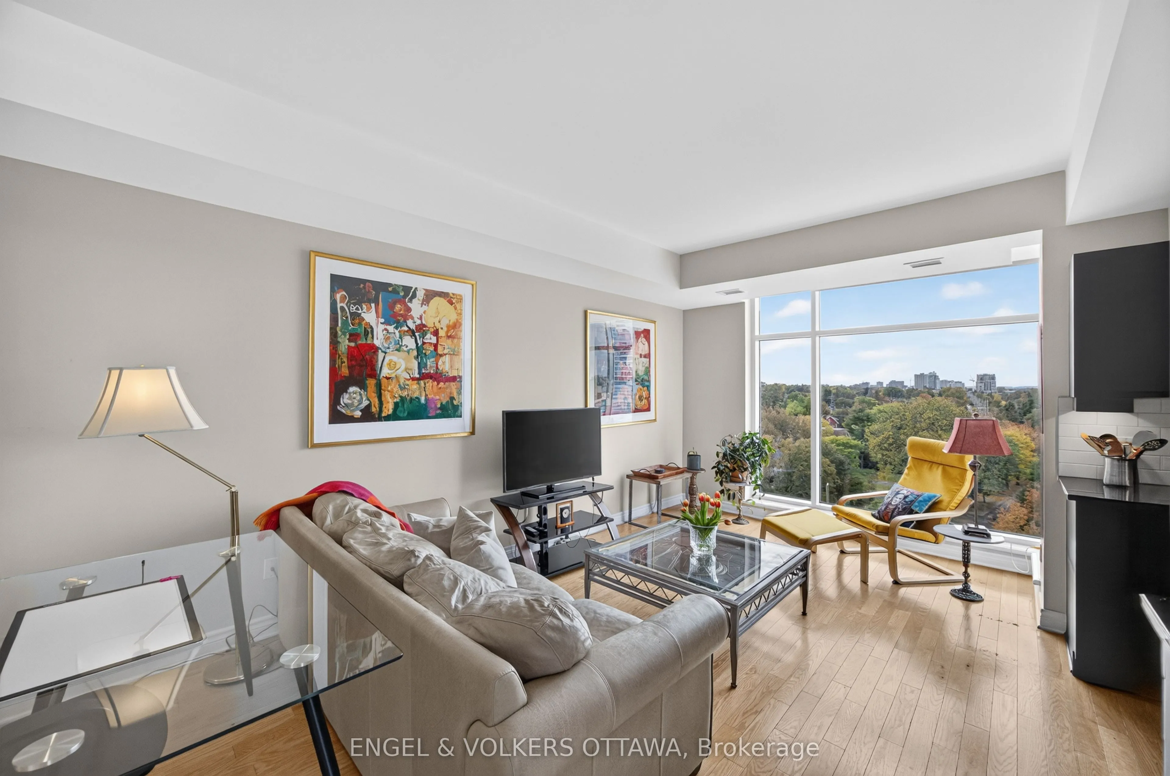 401 Golden Avenue #703