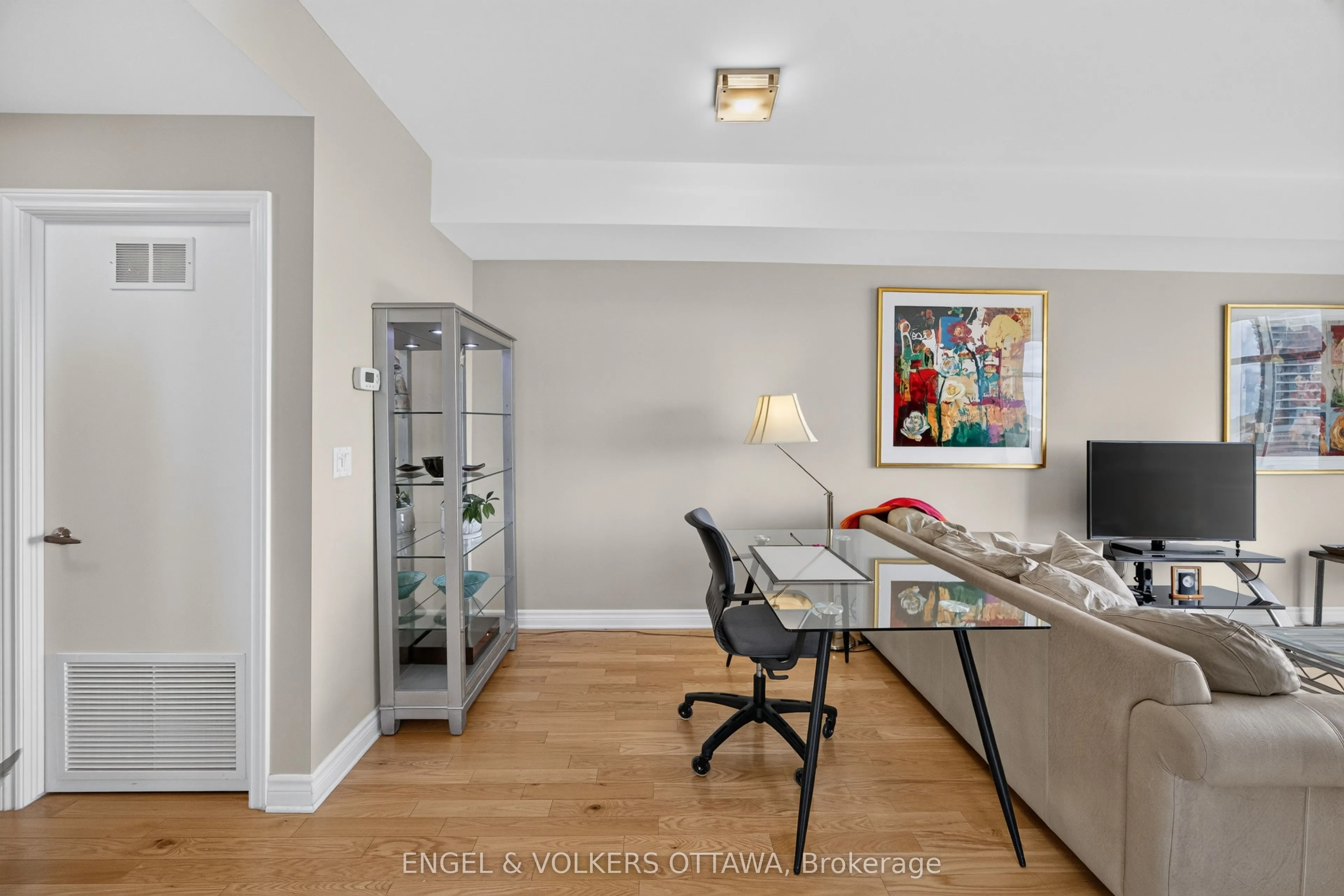 401 Golden Avenue #703