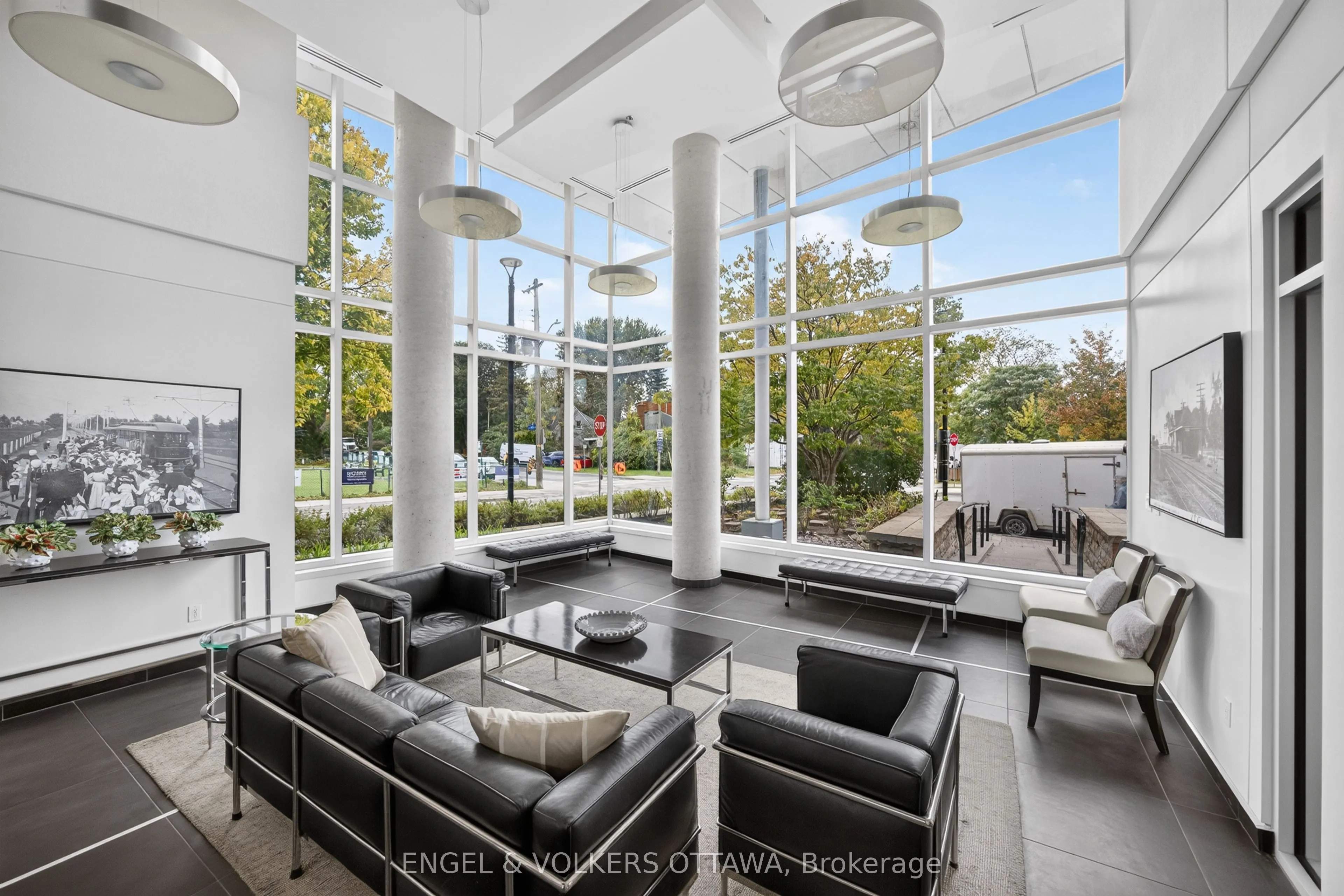 401 Golden Avenue #703