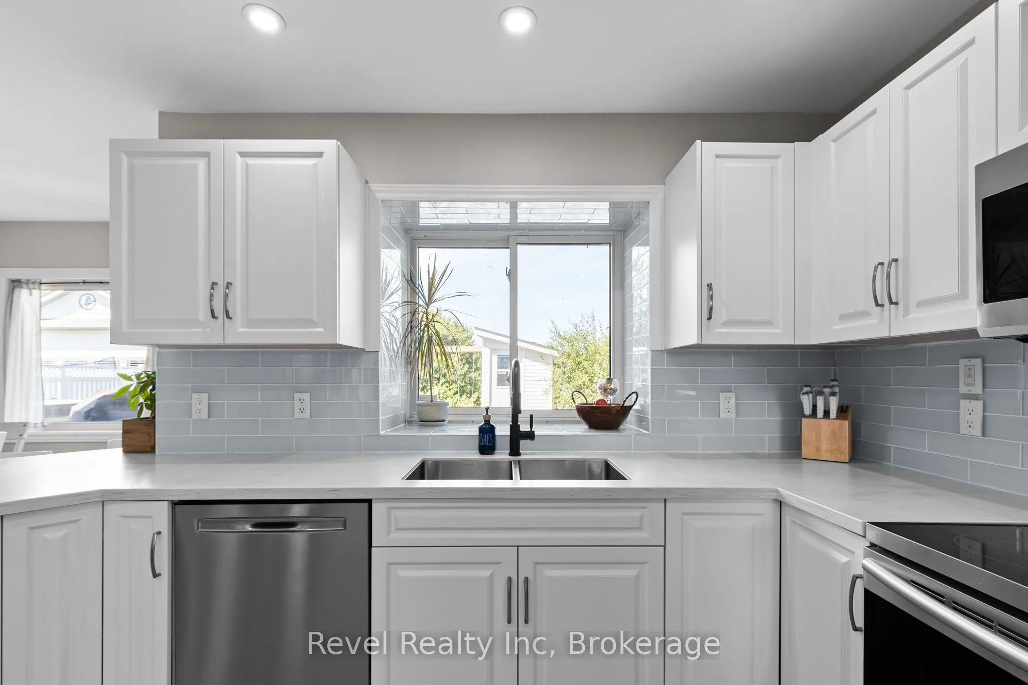 5 Avery Court