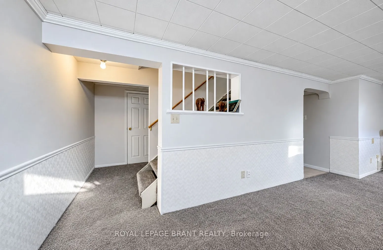 582 Grand Valley Drive