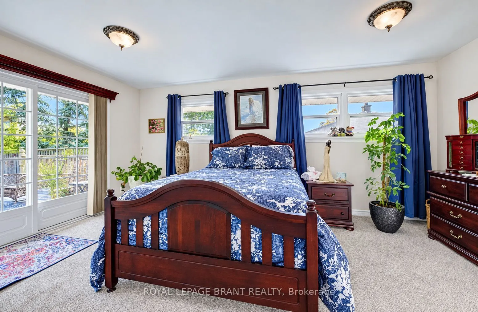 582 Grand Valley Drive
