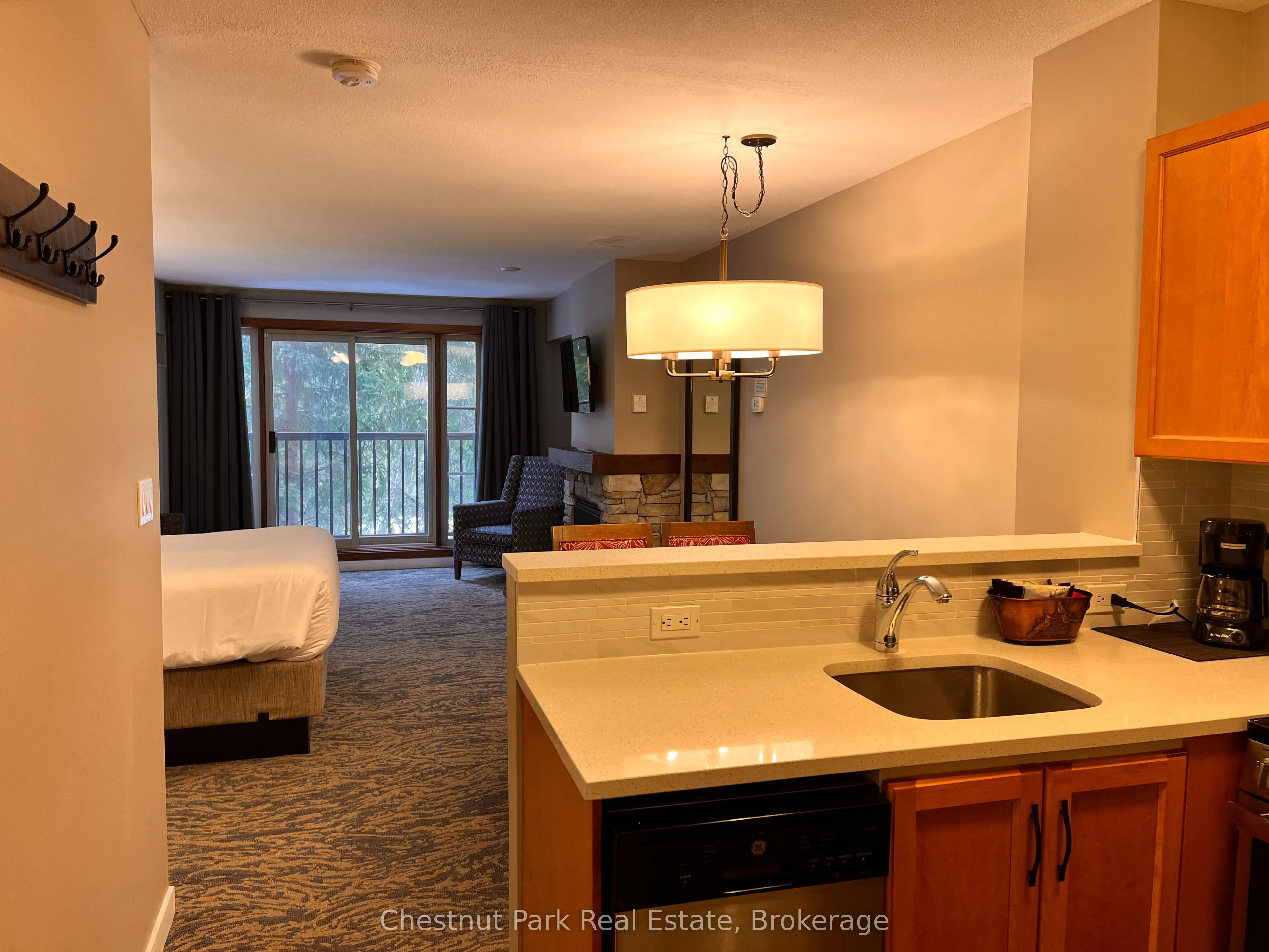 156 Jozo Weider Boulevard #213