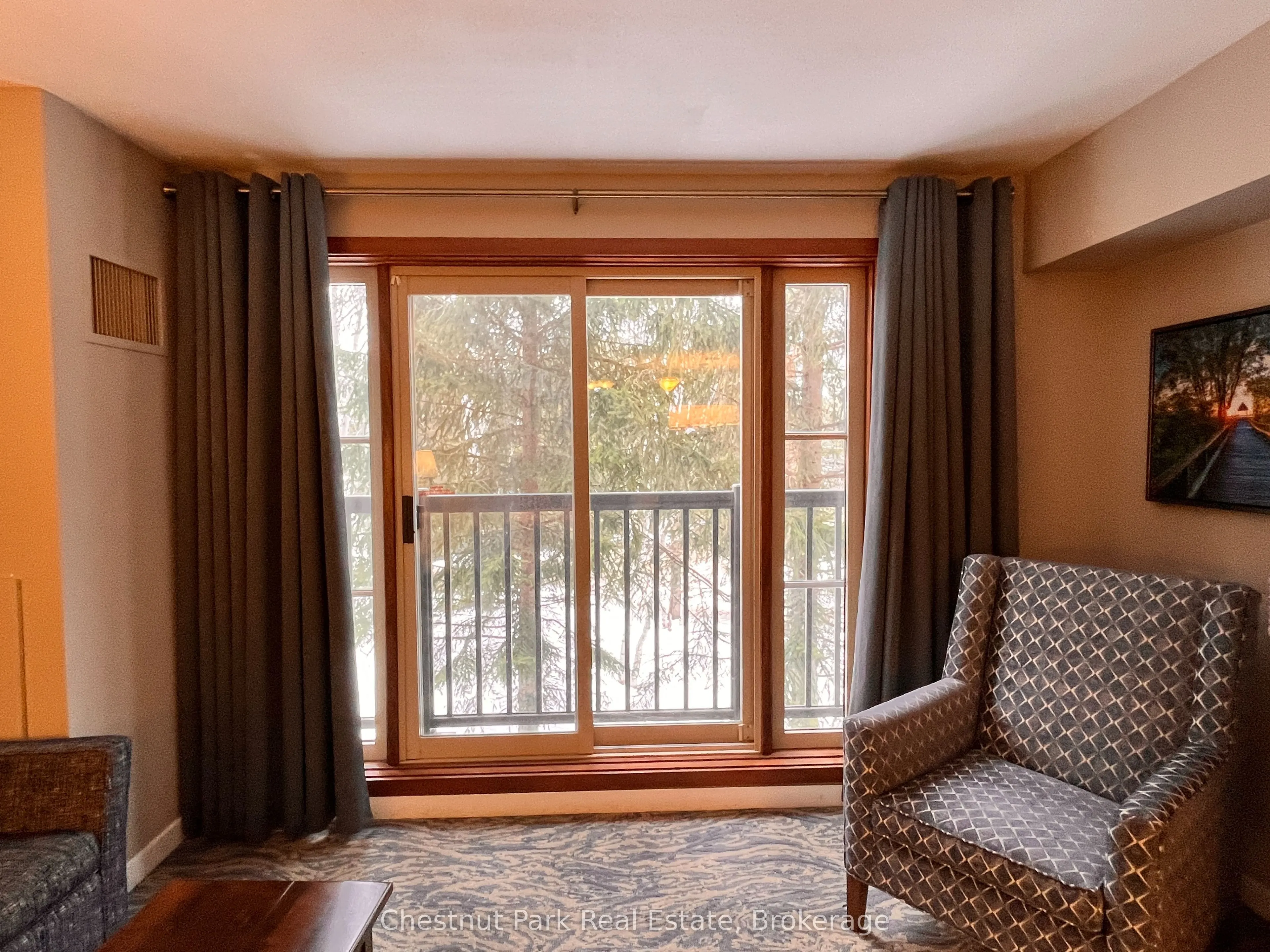 156 Jozo Weider Boulevard #213