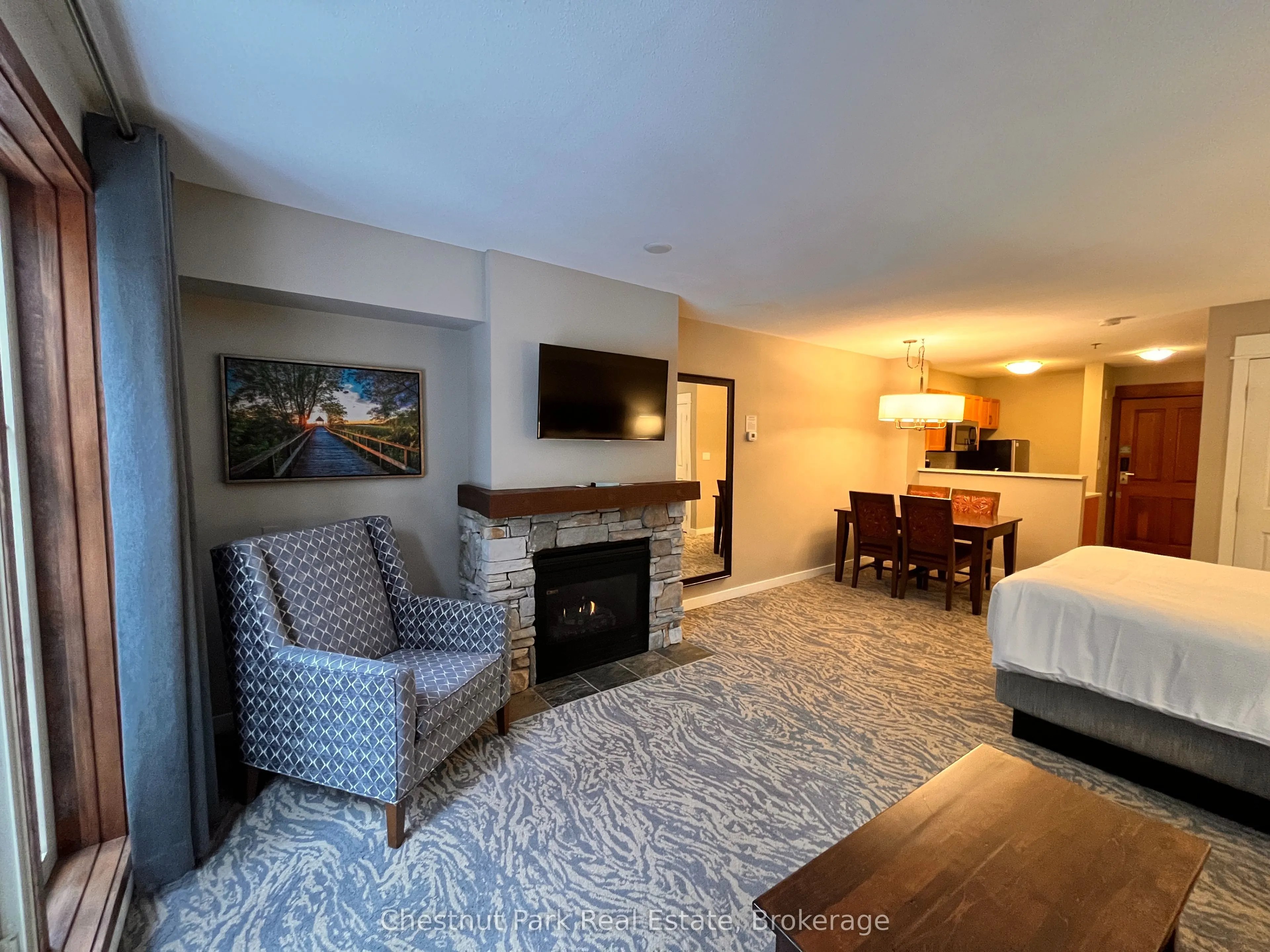 156 Jozo Weider Boulevard #213