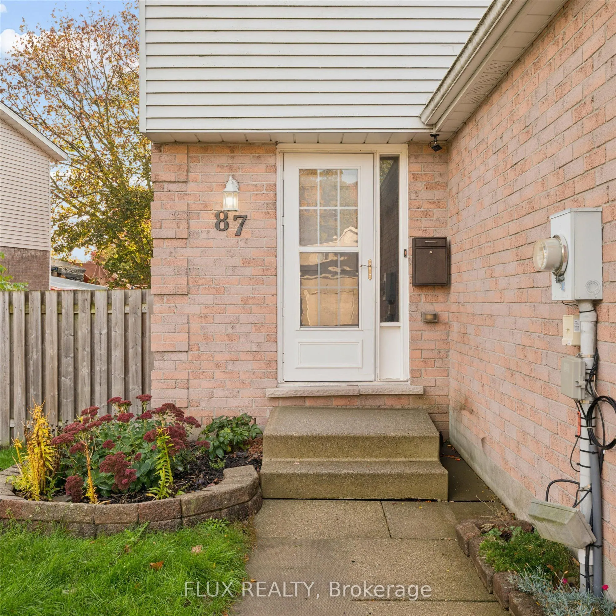 87 Poplar Drive
