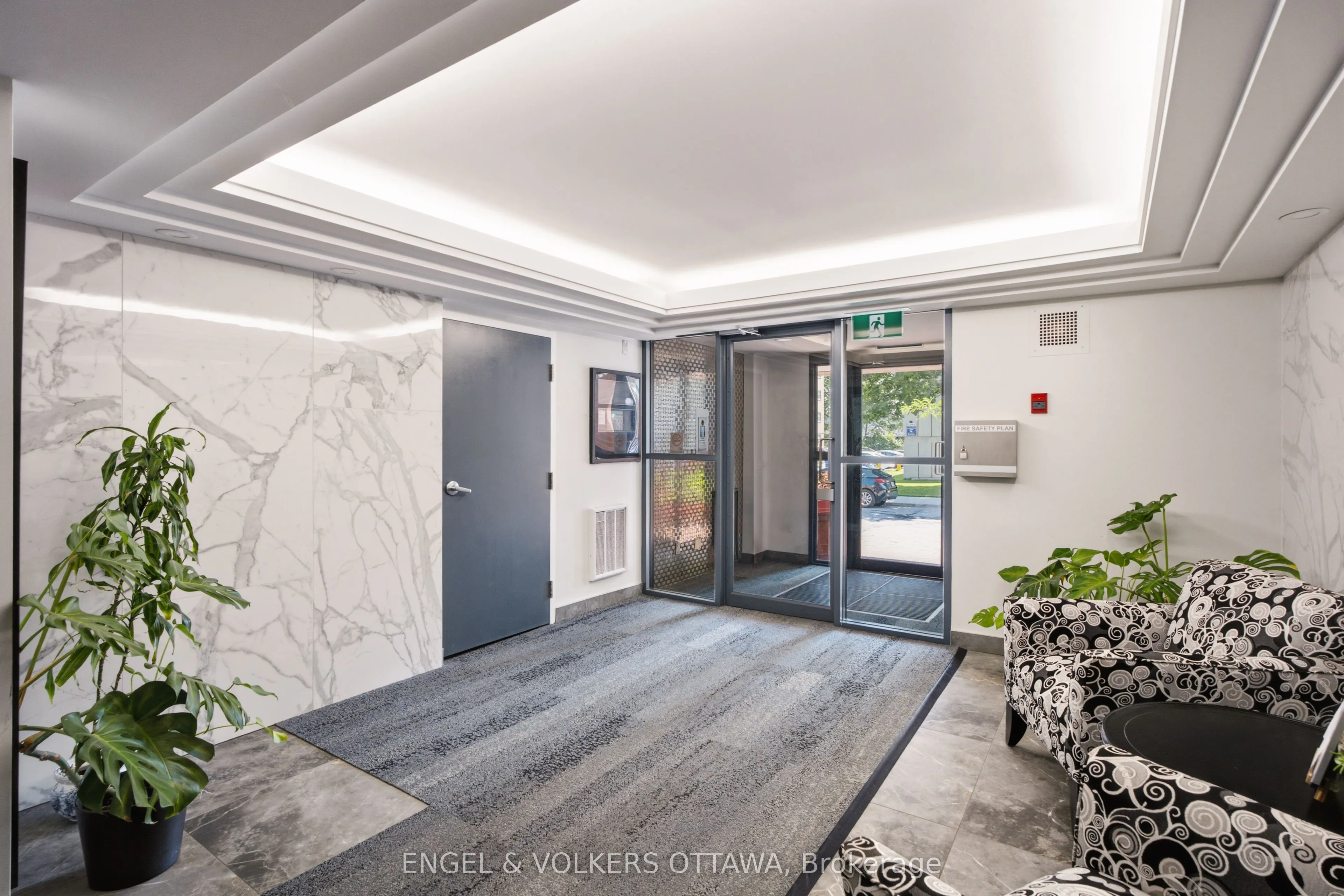 45 Argyle Avenue #101