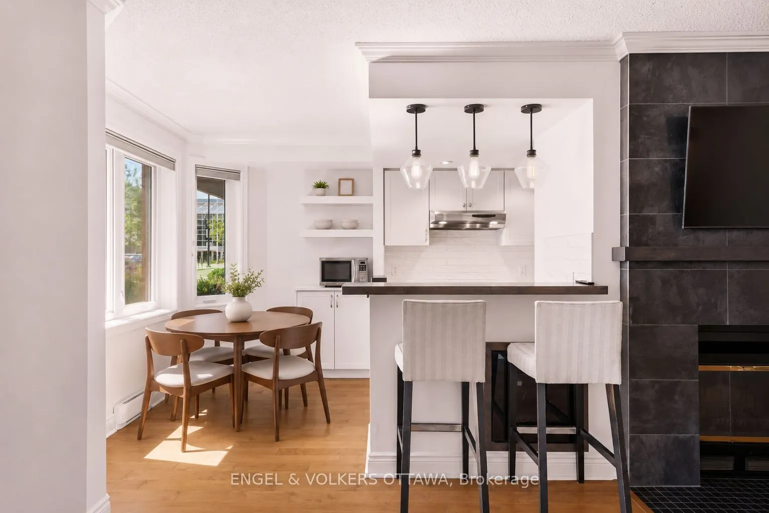 45 Argyle Avenue #101
