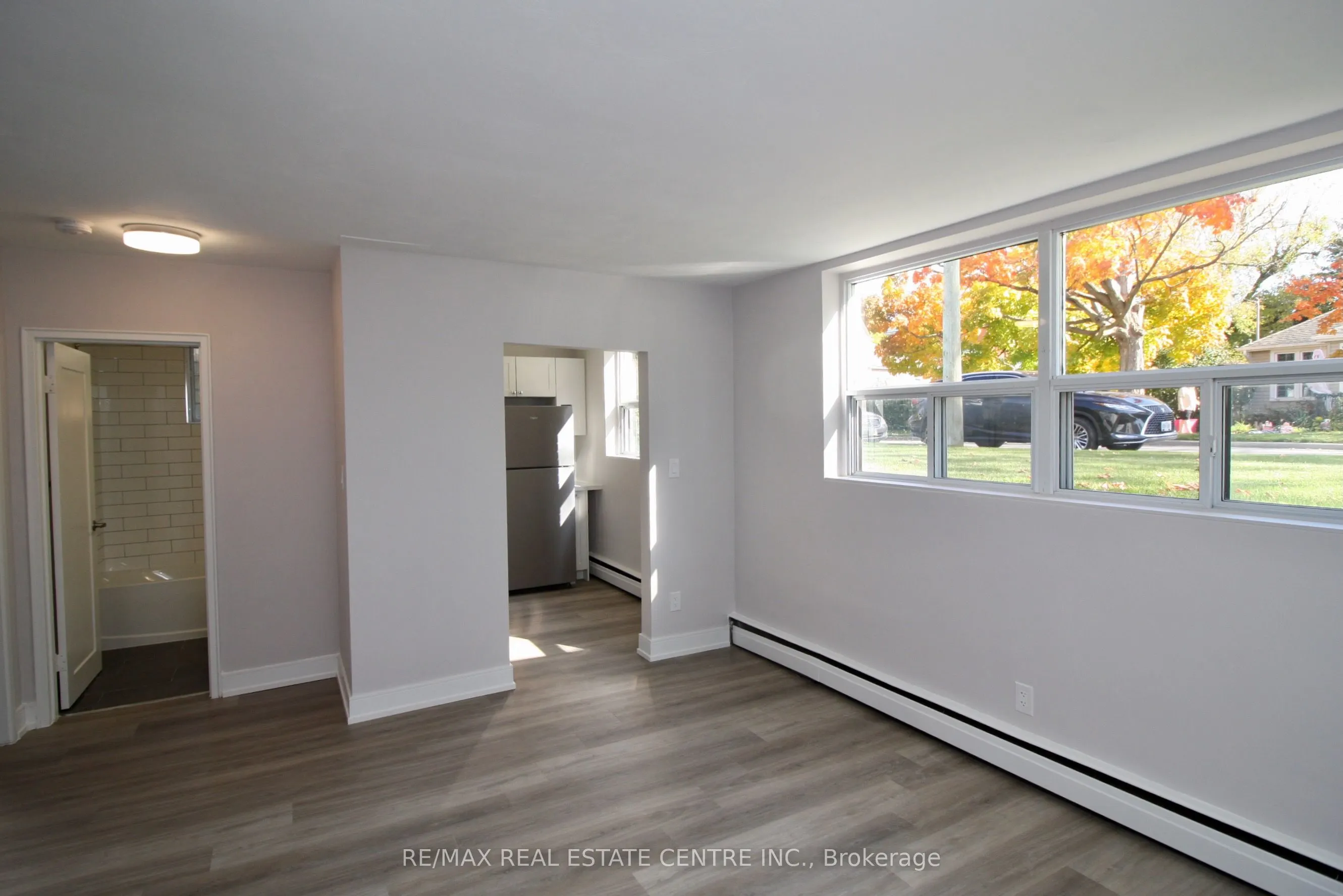 424 ARGYLE Street S #1