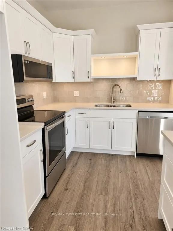 74 Keba Crescent