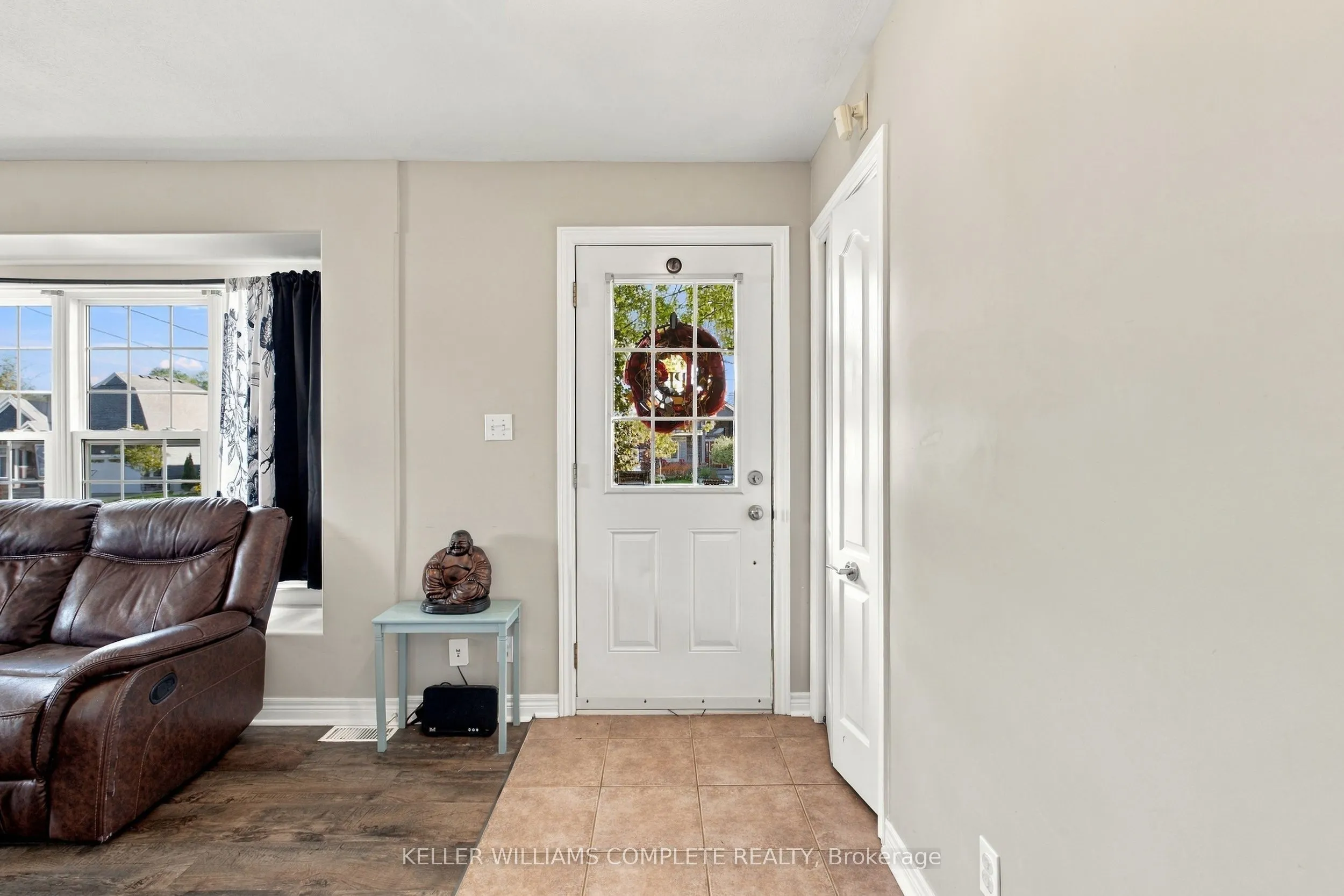 61 Prospect Point Road N