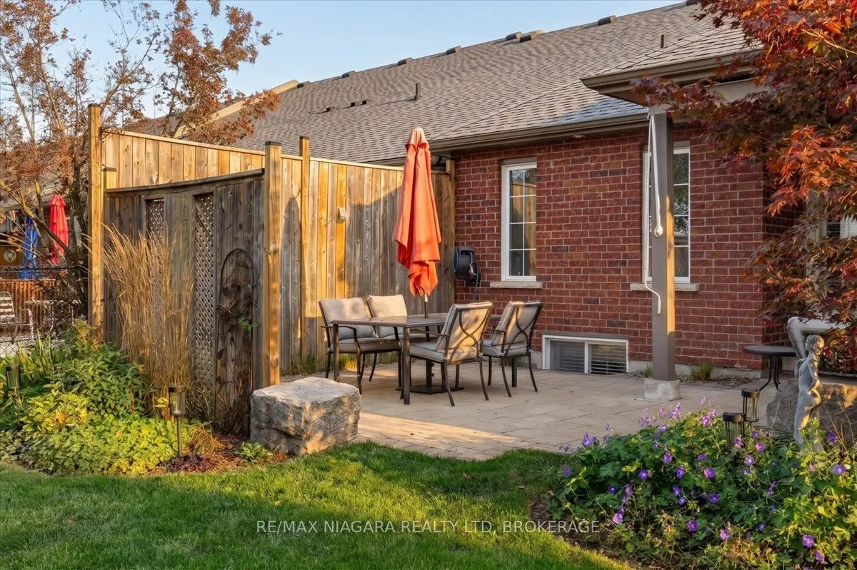 48 Falcon Drive