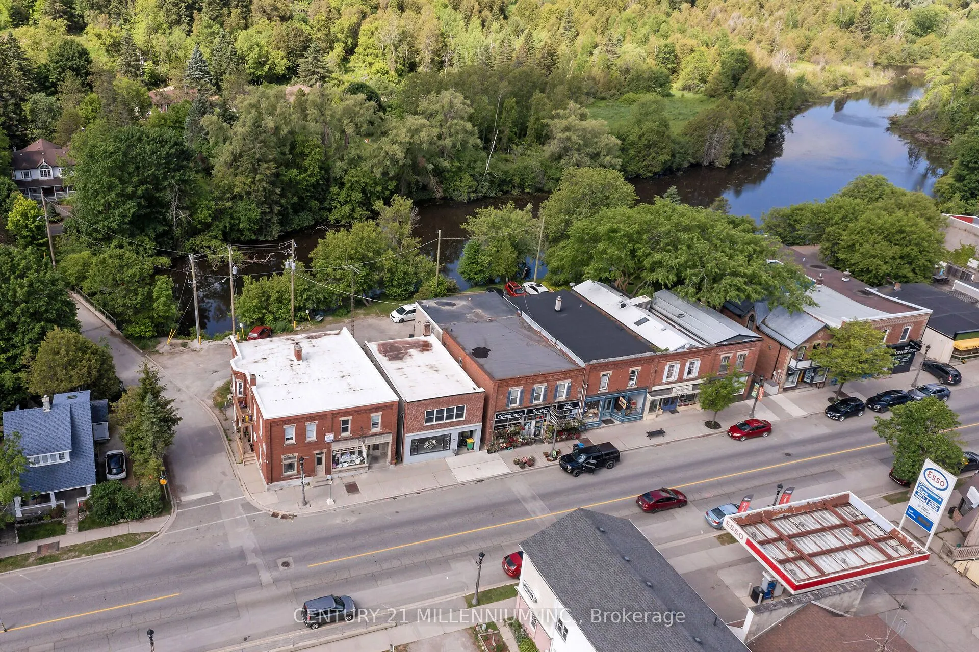 52 Main Street