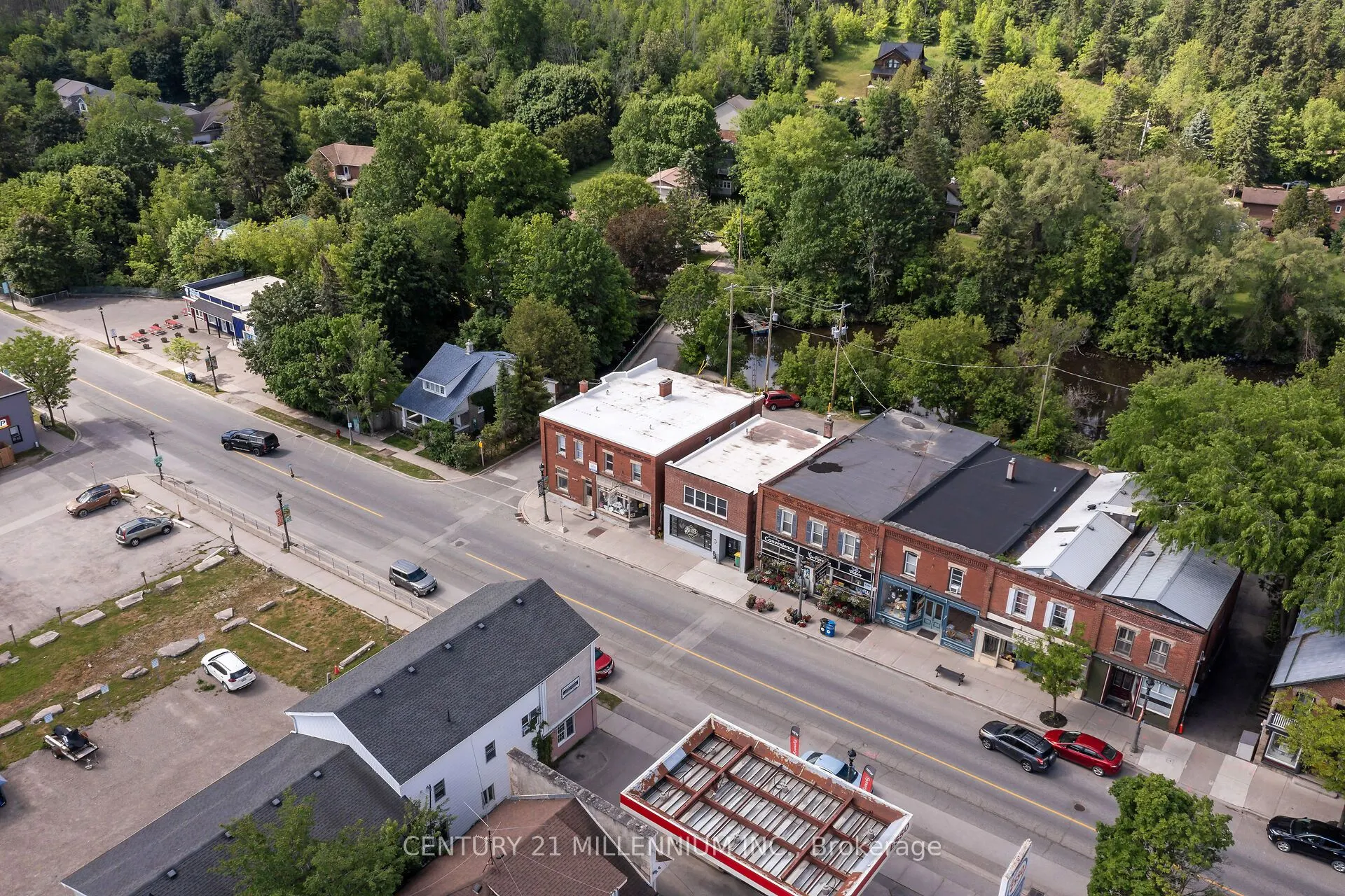 52 Main Street