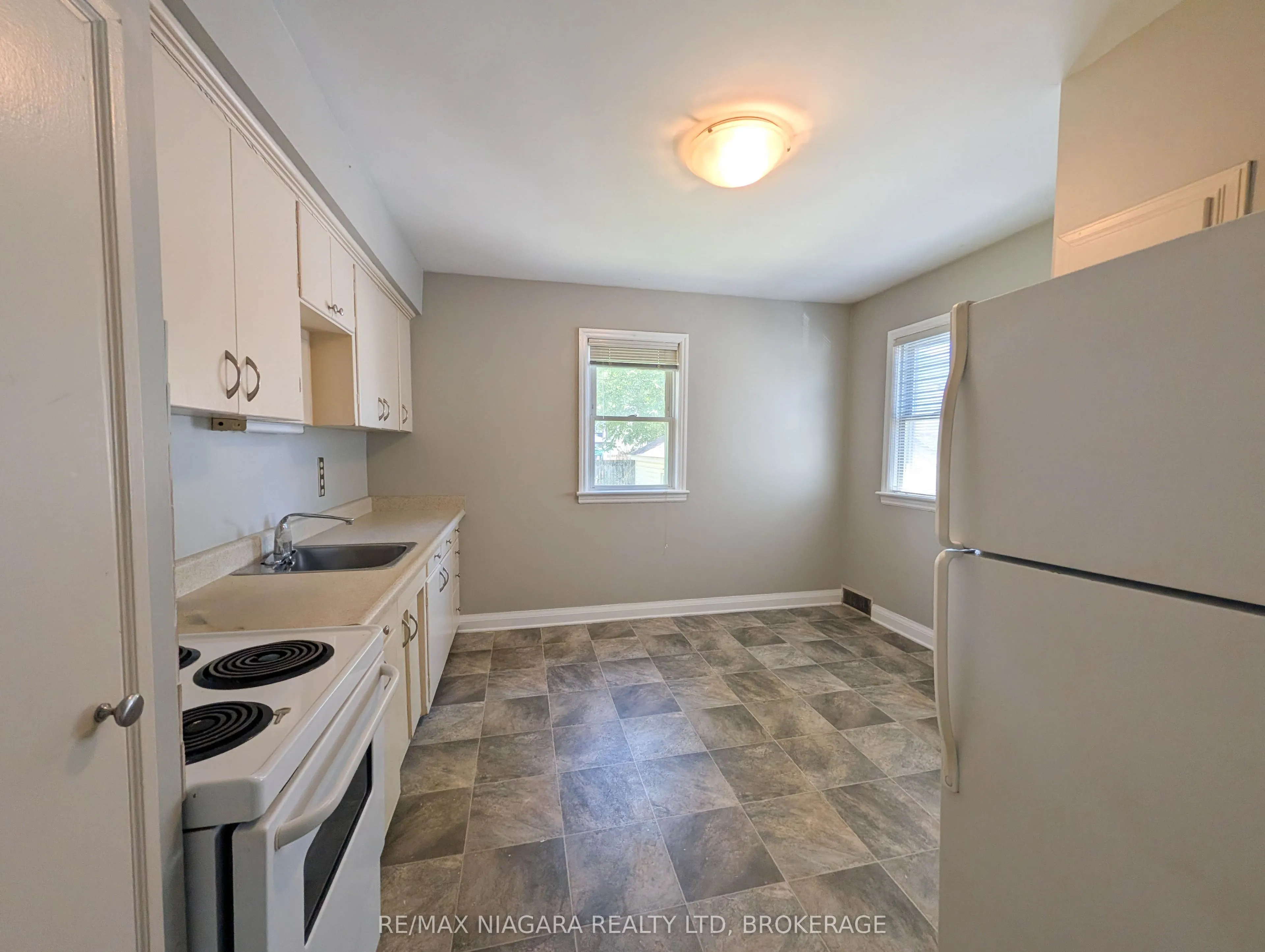 106 Haig Street