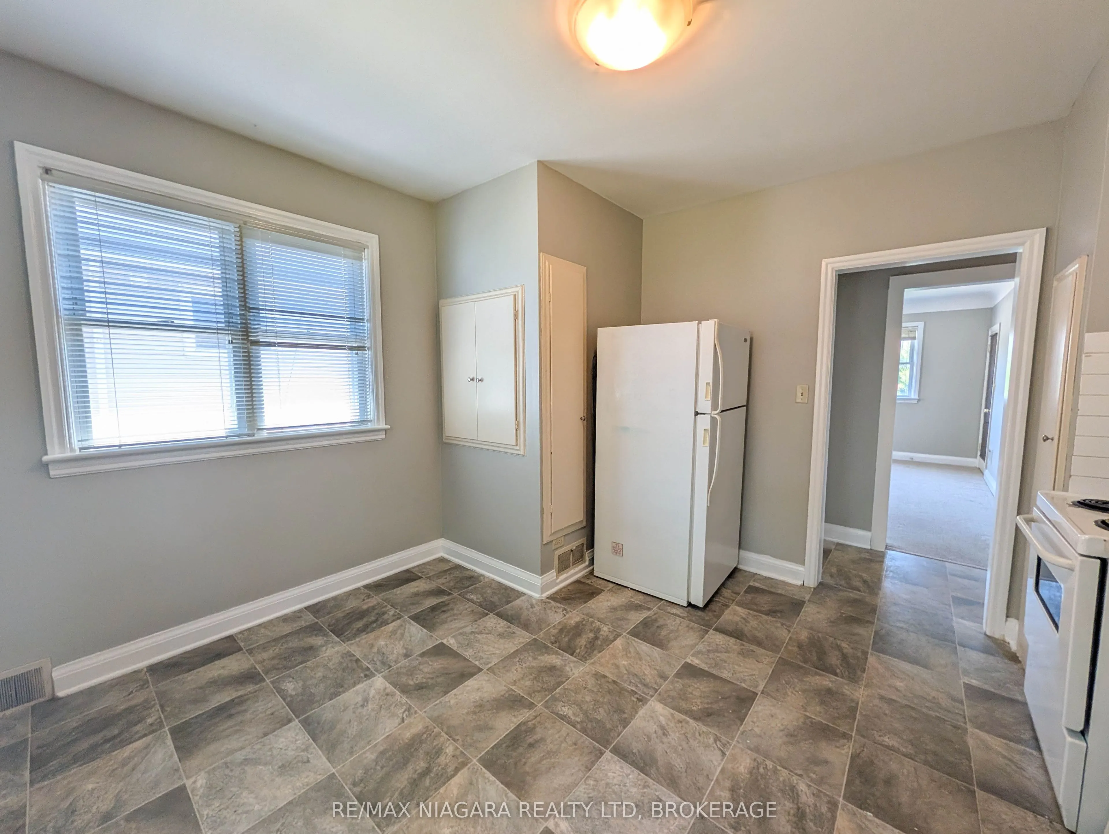 106 Haig Street