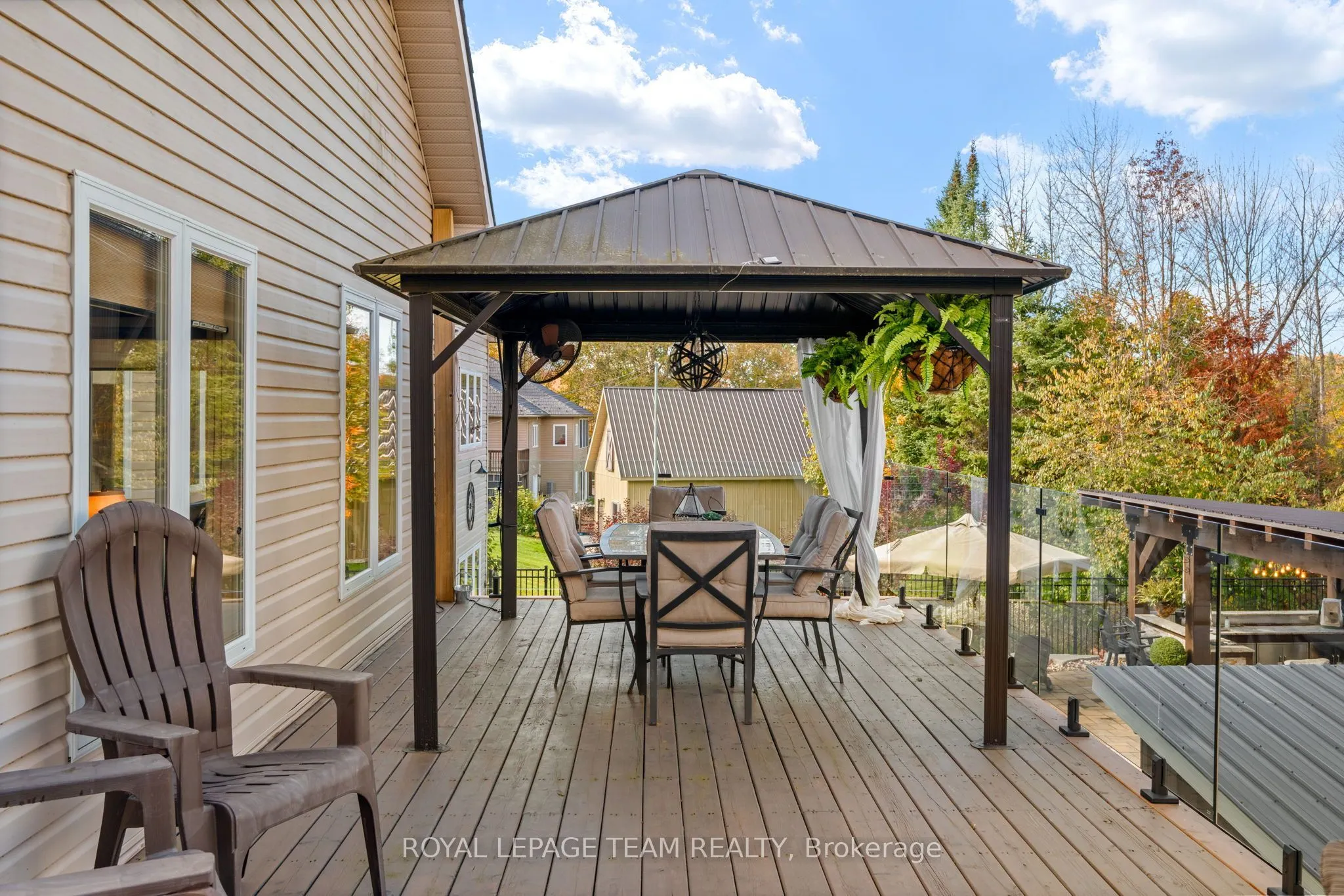 406 Mcintosh Way
