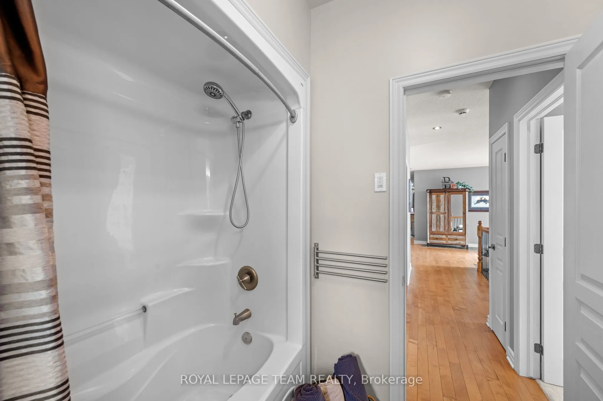 406 Mcintosh Way