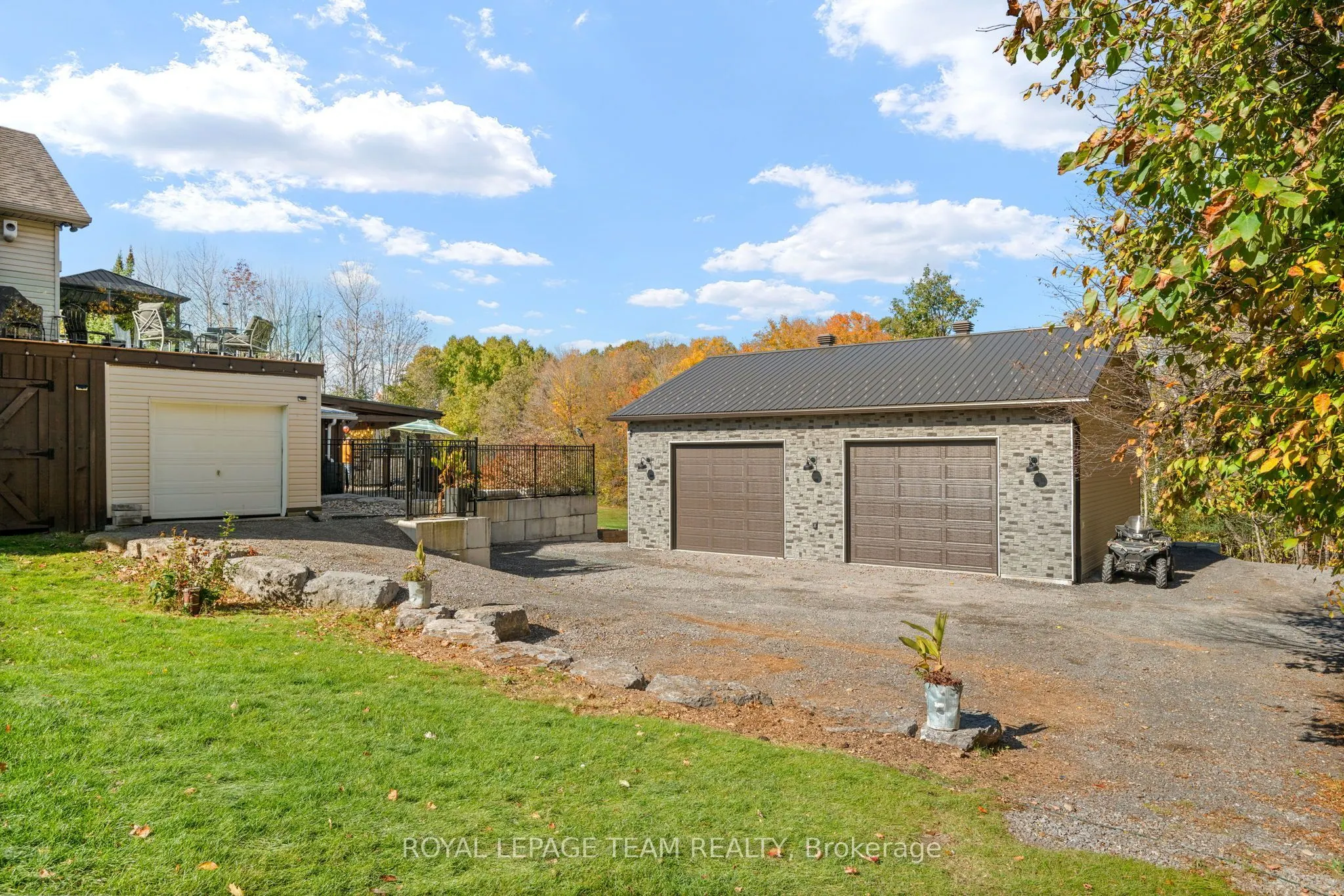 406 Mcintosh Way