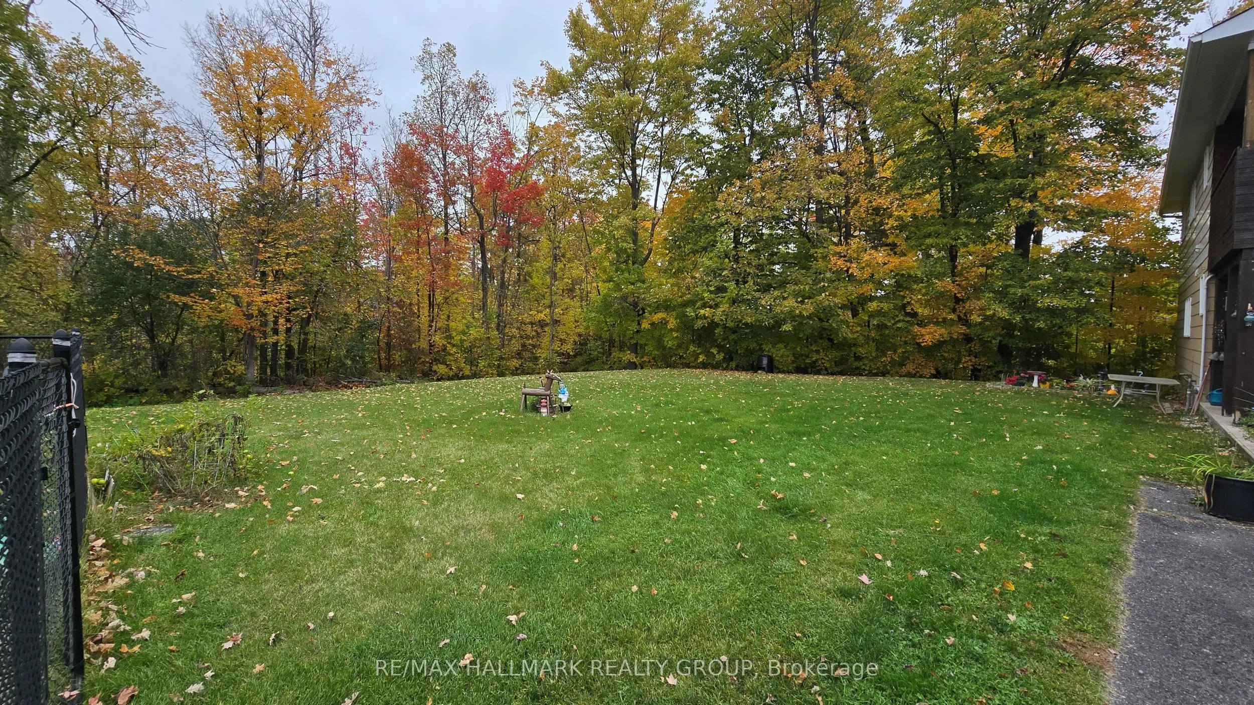860 Munro Drive