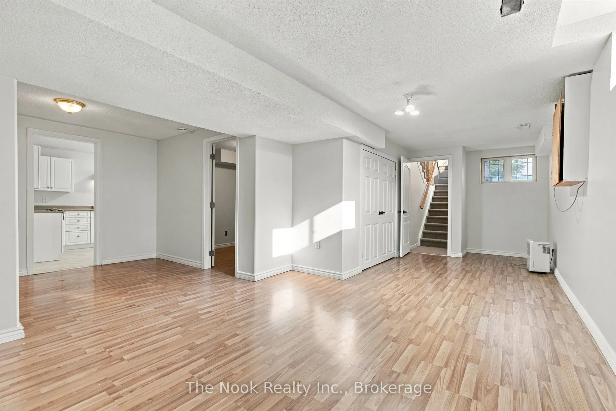 33 Laing Court