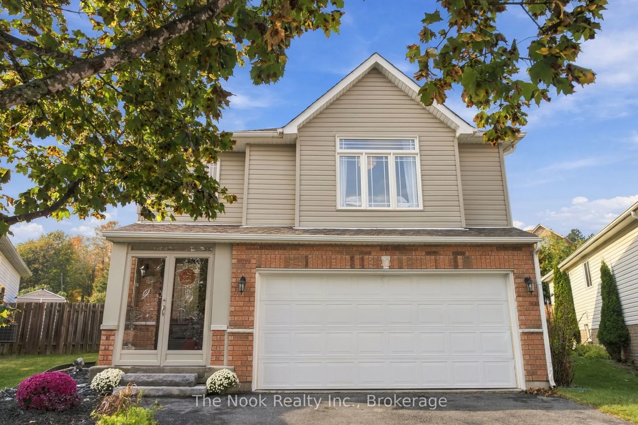 33 Laing Court