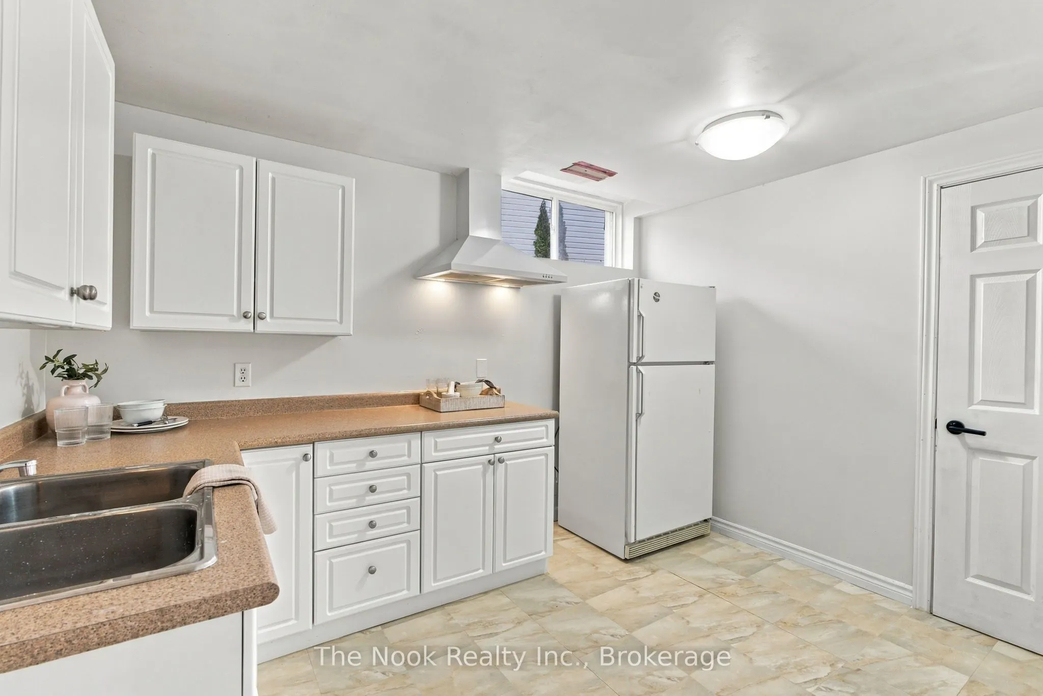 33 Laing Court