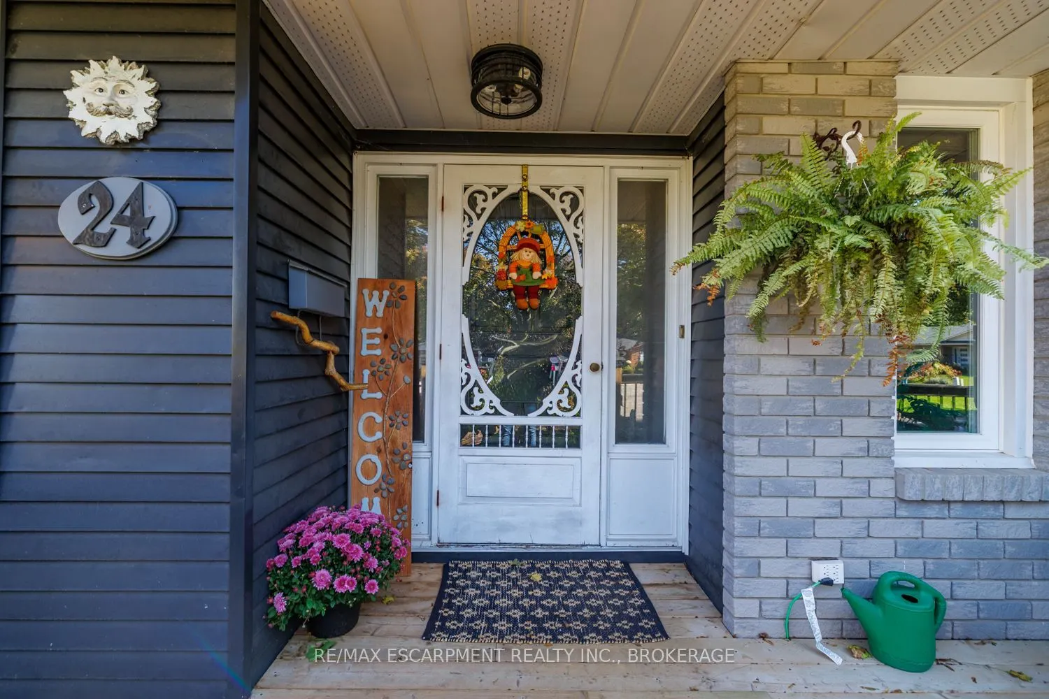 24 Inglewood Court