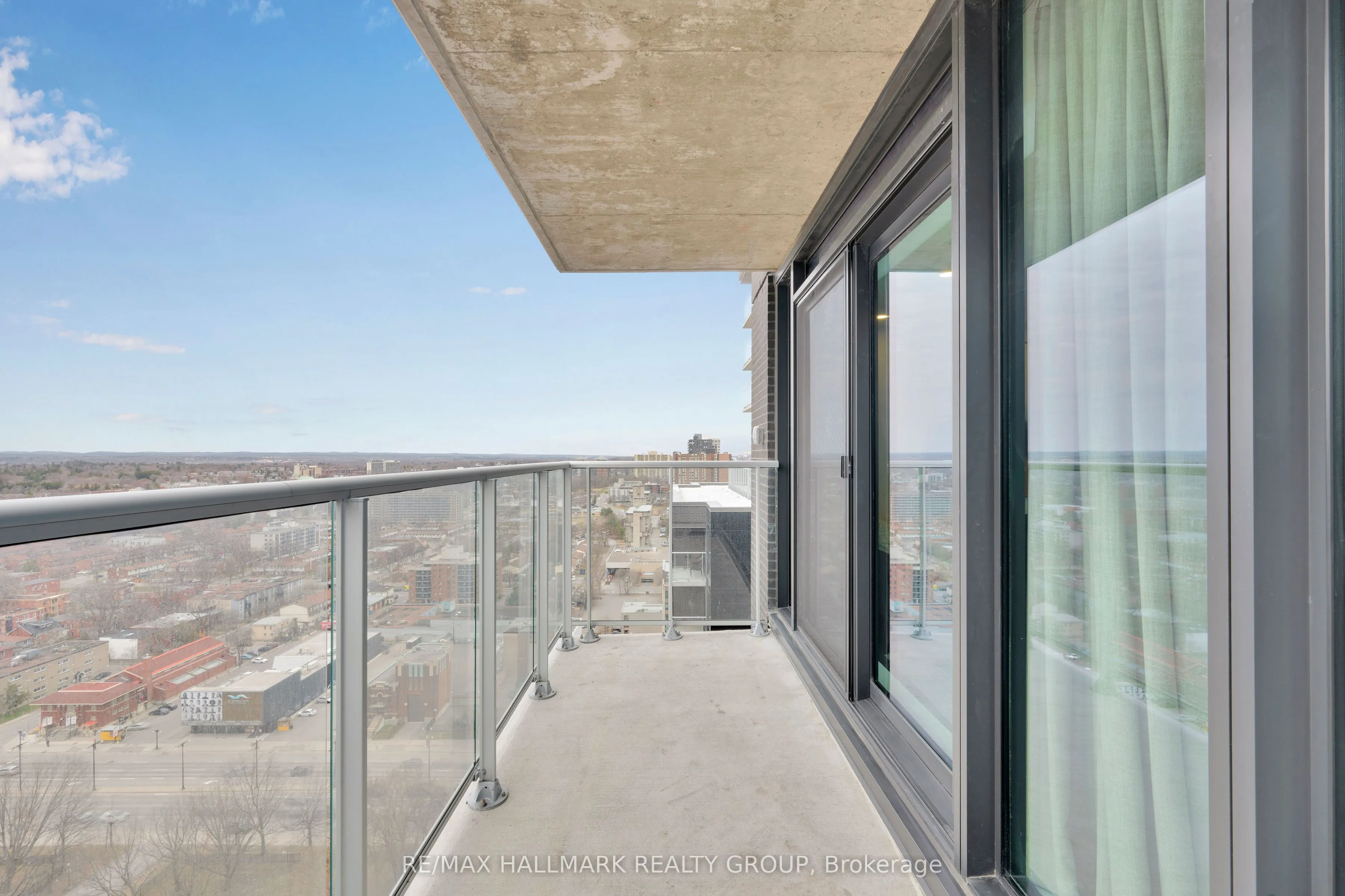 180 George Street #1407