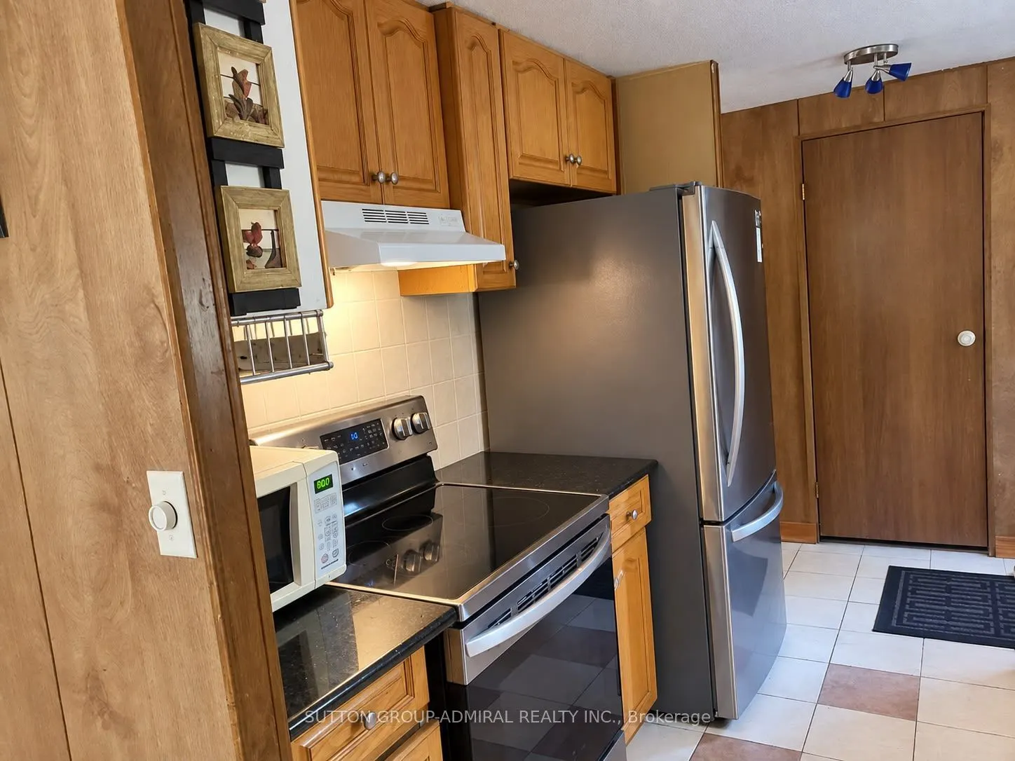 1019 Loyalist Drive