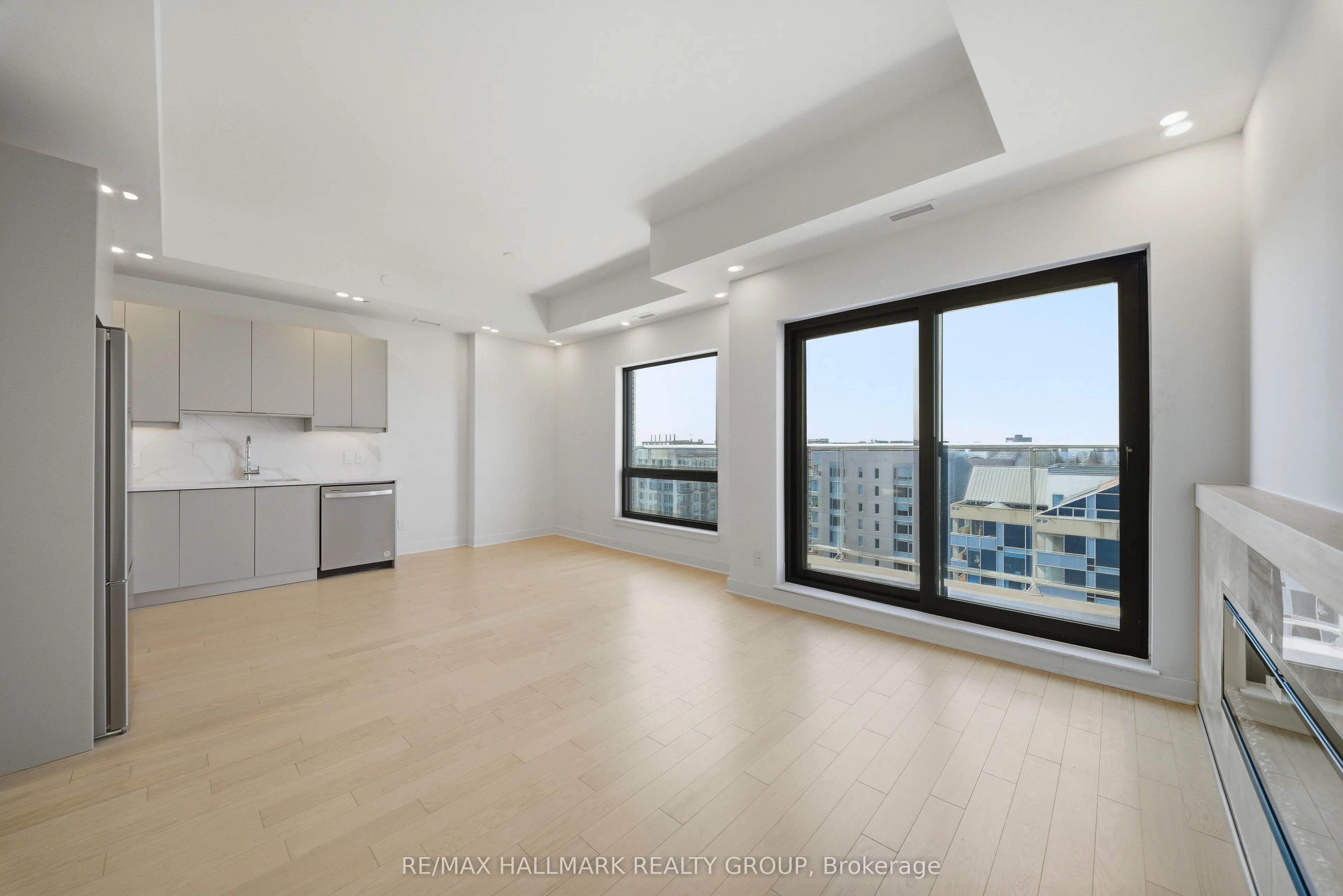 180 George Street #2601