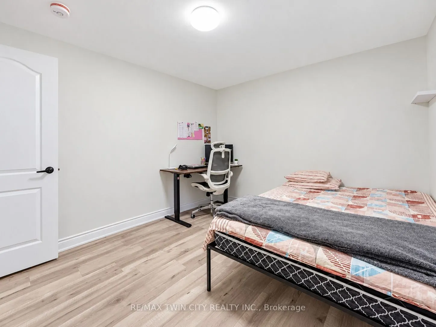 444 Thomas Slee Drive