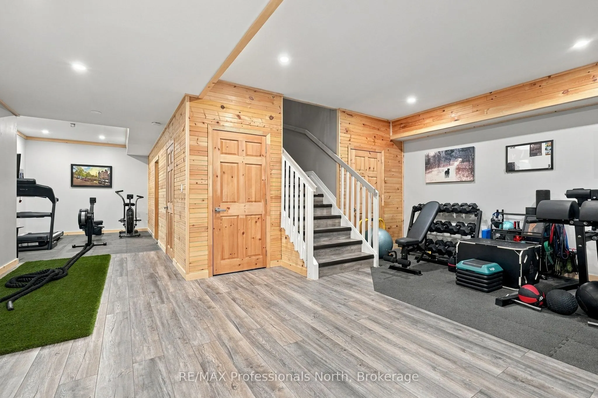 1276 Limberlost Road