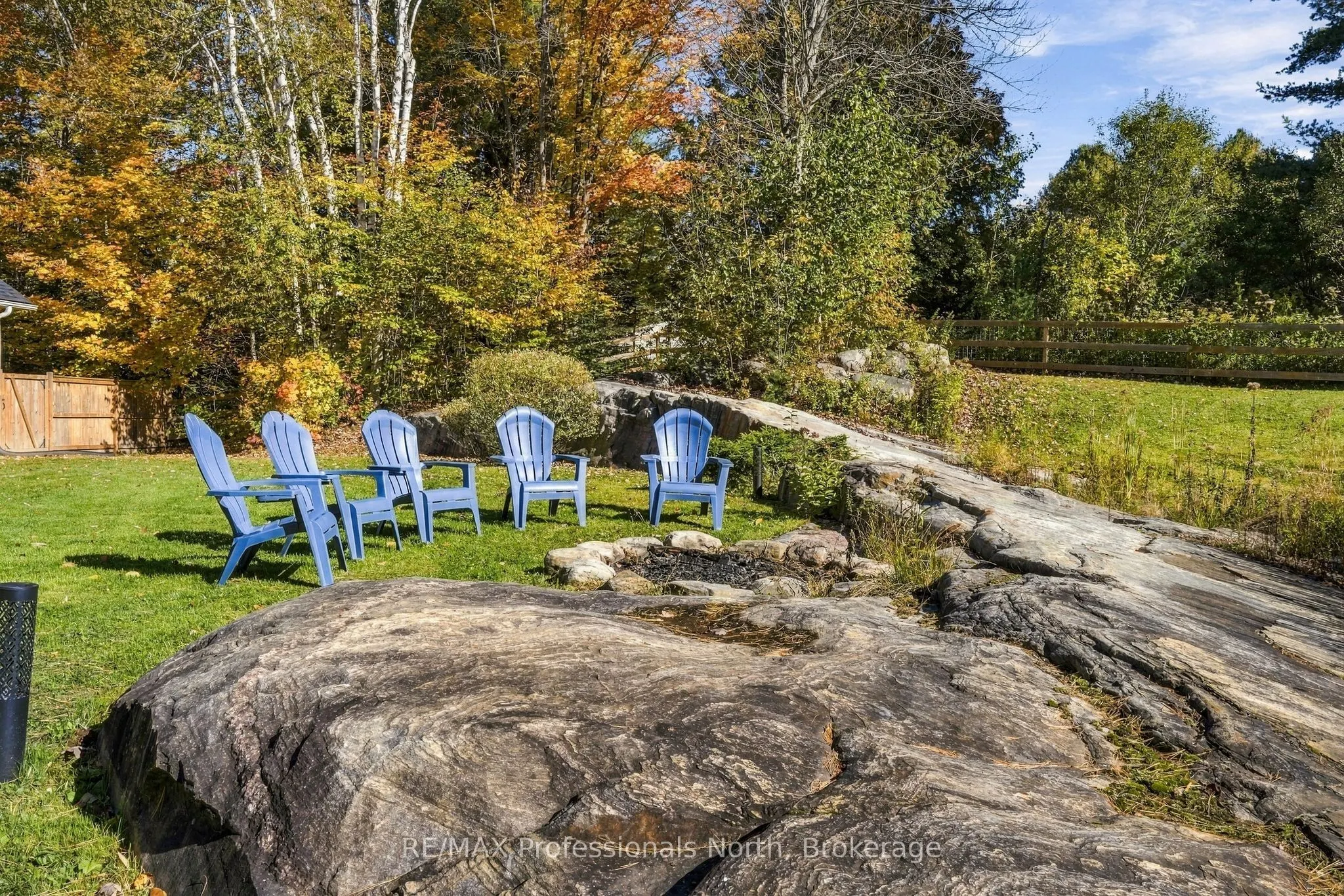 1276 Limberlost Road