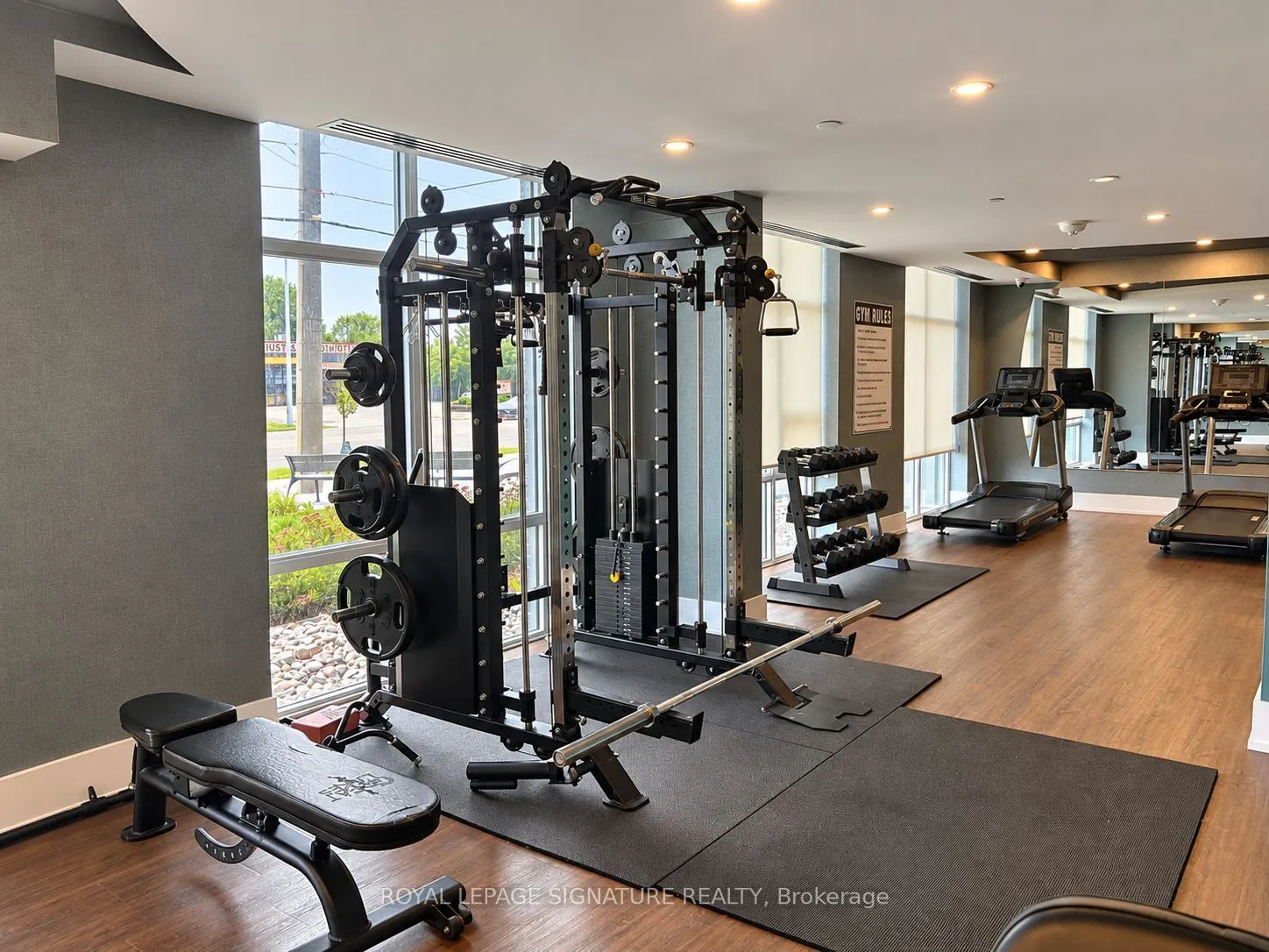 460 Dundas Street E #807