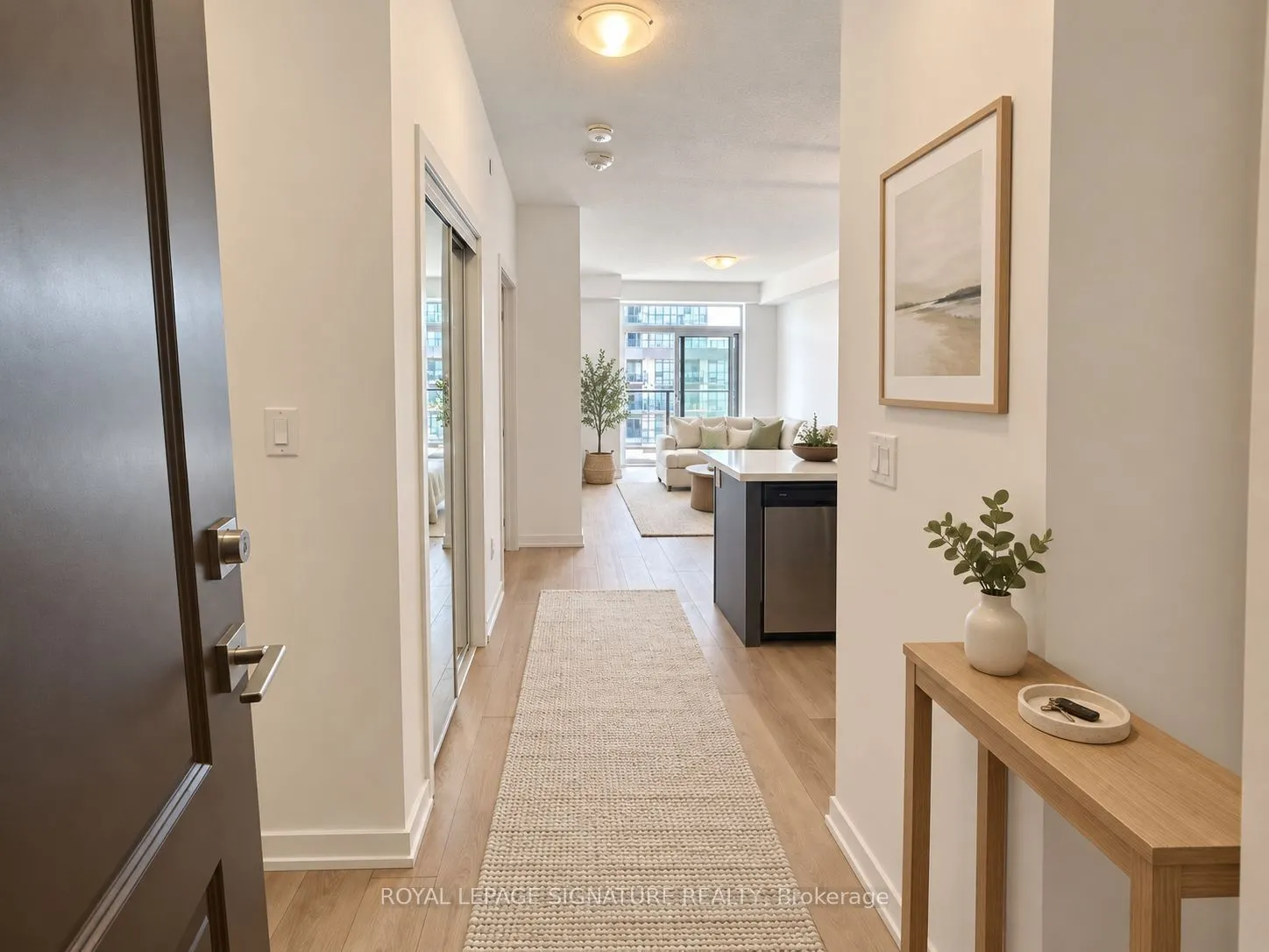 460 Dundas Street E #807