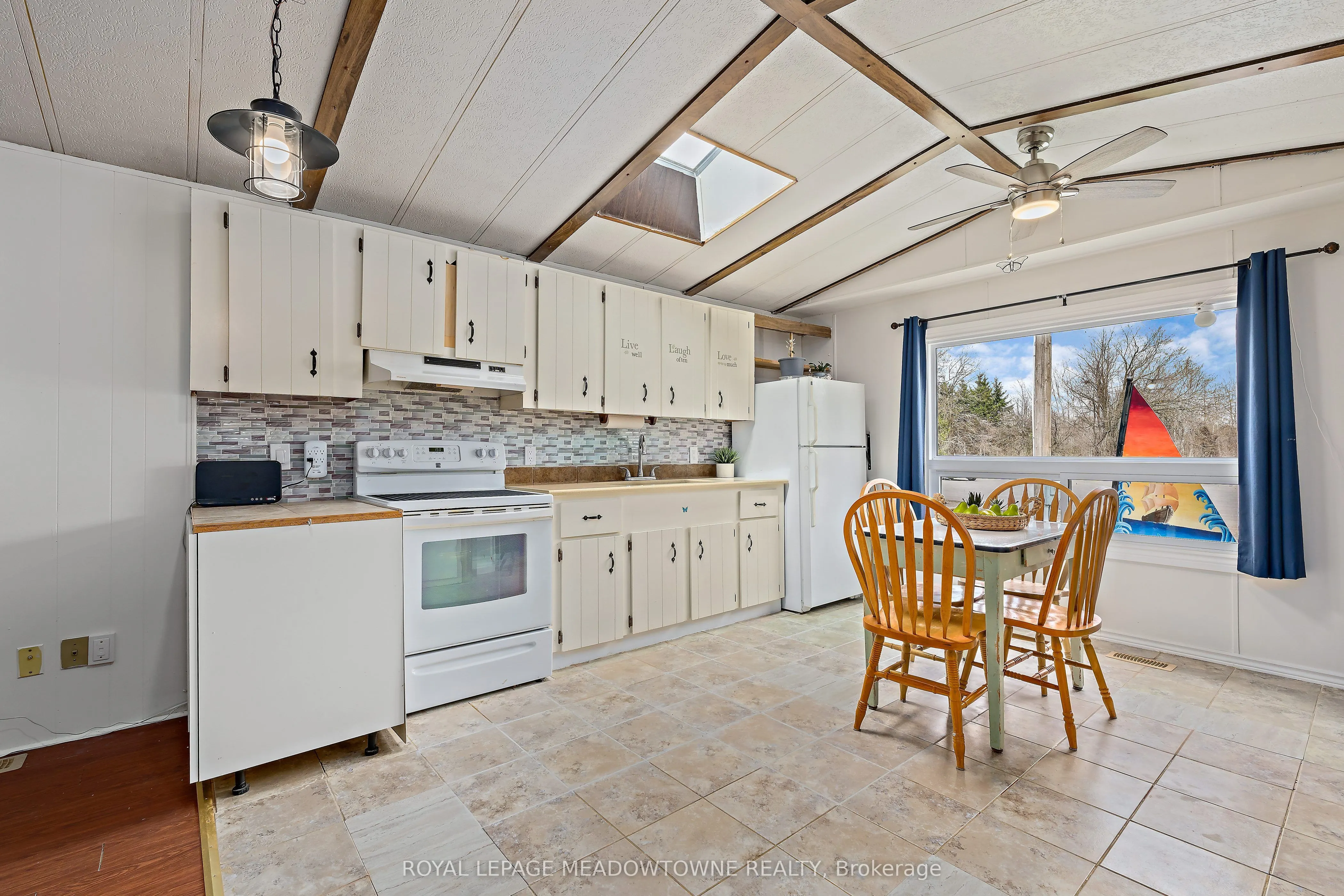 4 Laurel Lane