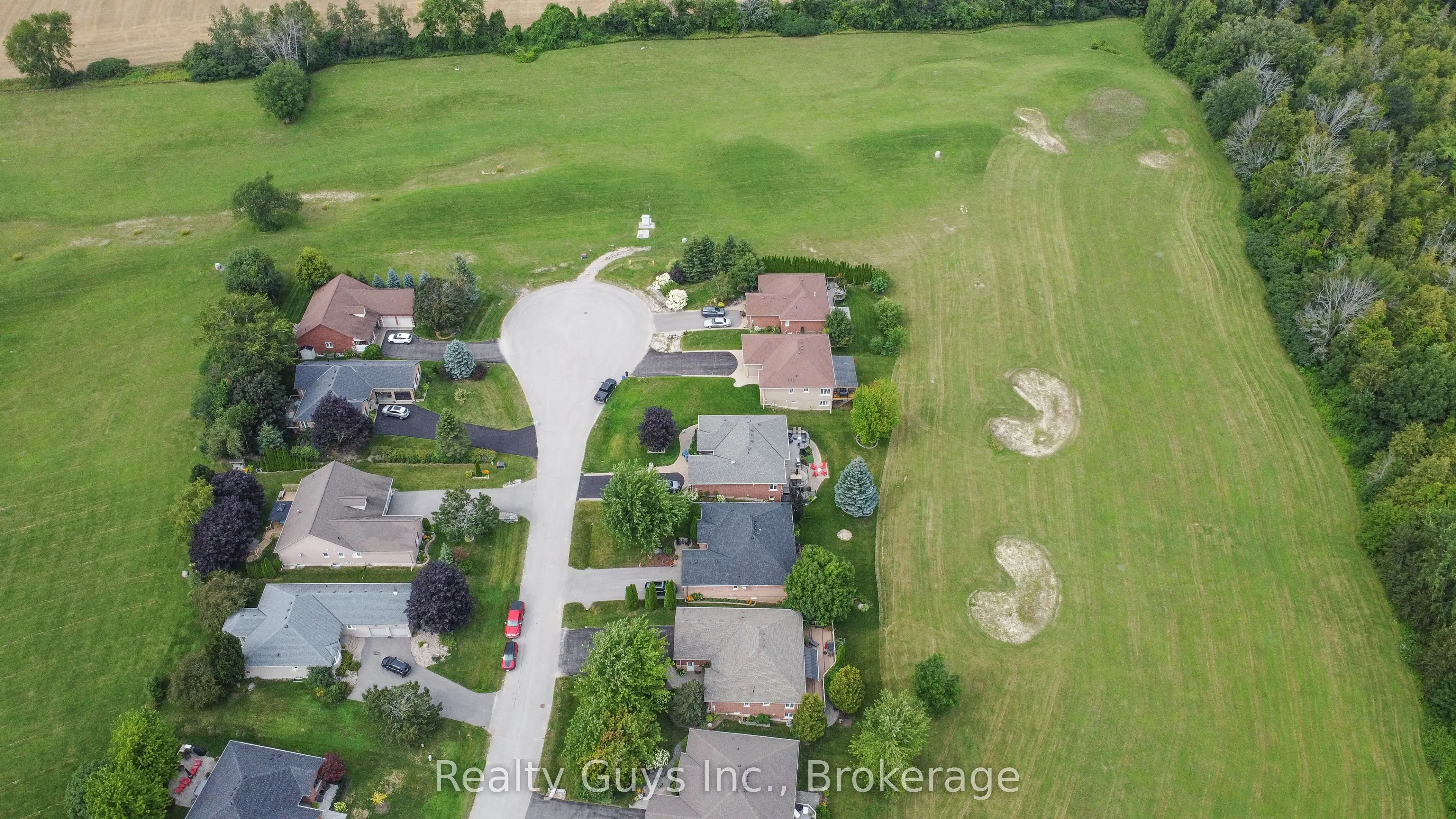 16 Crescent Moon Lane