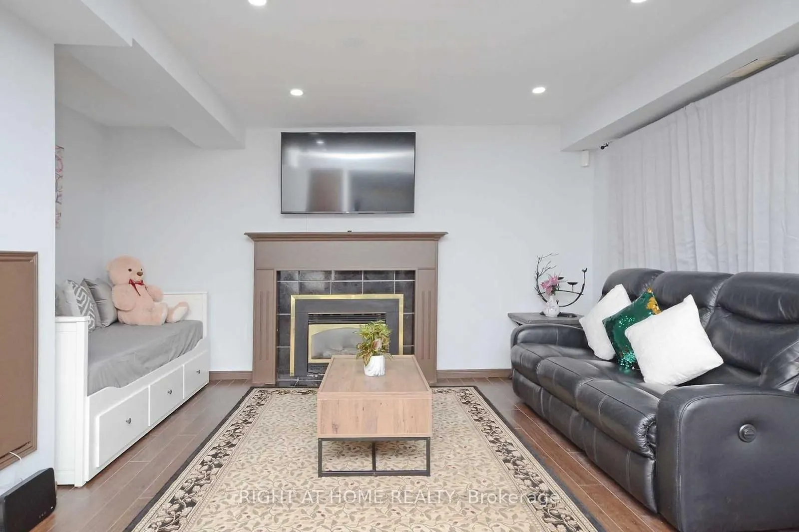 7123 BARTO Crescent